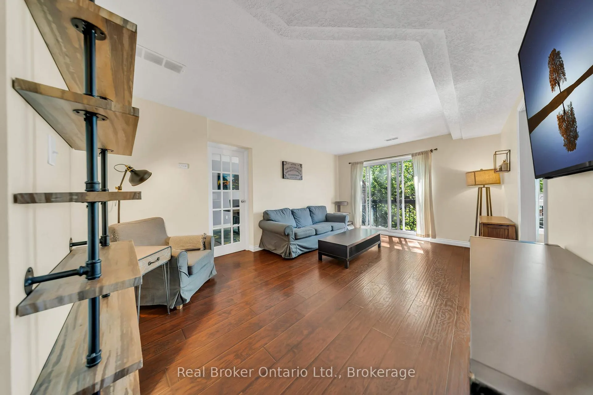 Photo 10 of Unit 90, 49 Rhonda Road, Guelph, Willow West/Sugarbush/West Acres — HOMEH
