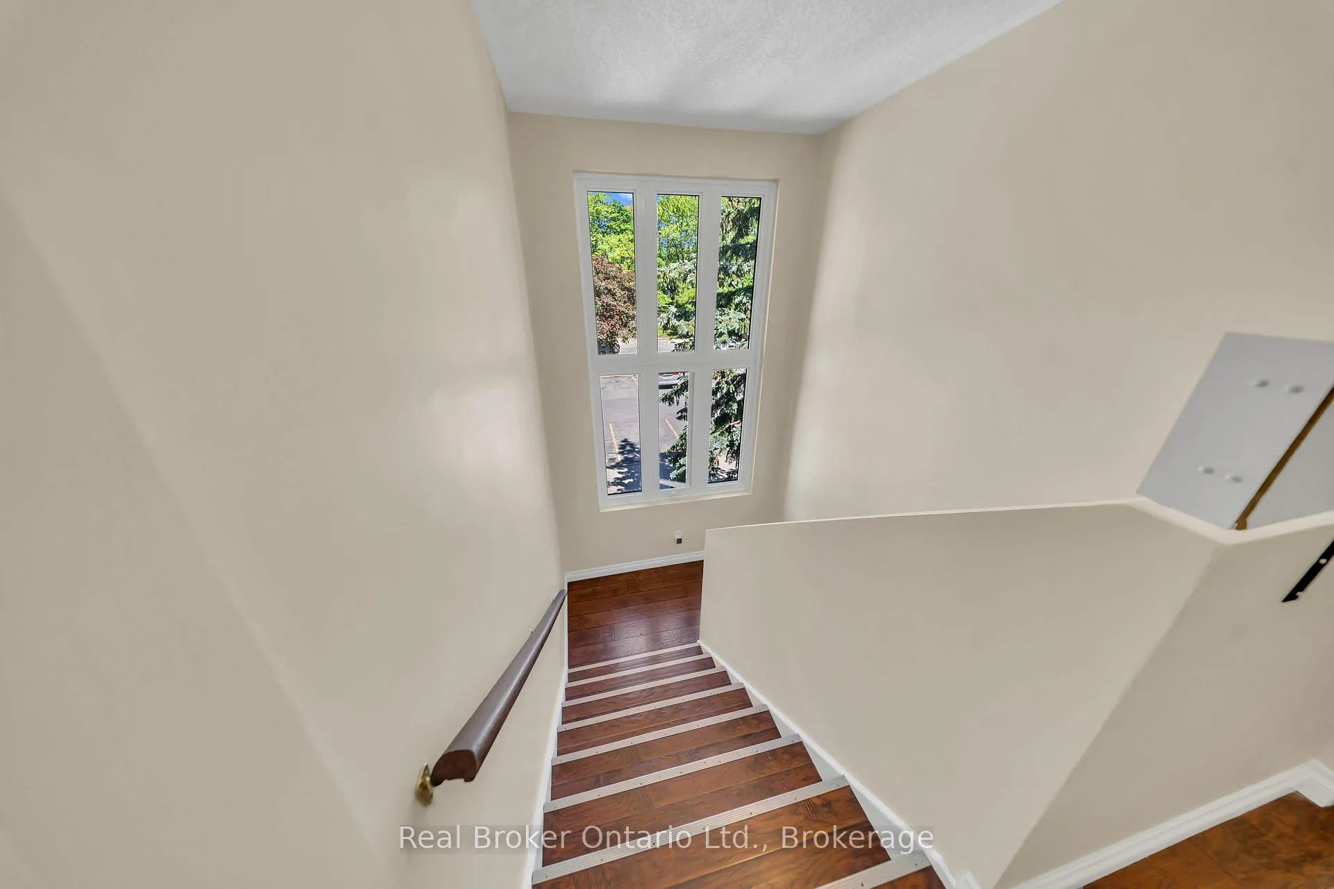 Photo 31 of Unit 90, 49 Rhonda Road, Guelph, Willow West/Sugarbush/West Acres — HOMEH