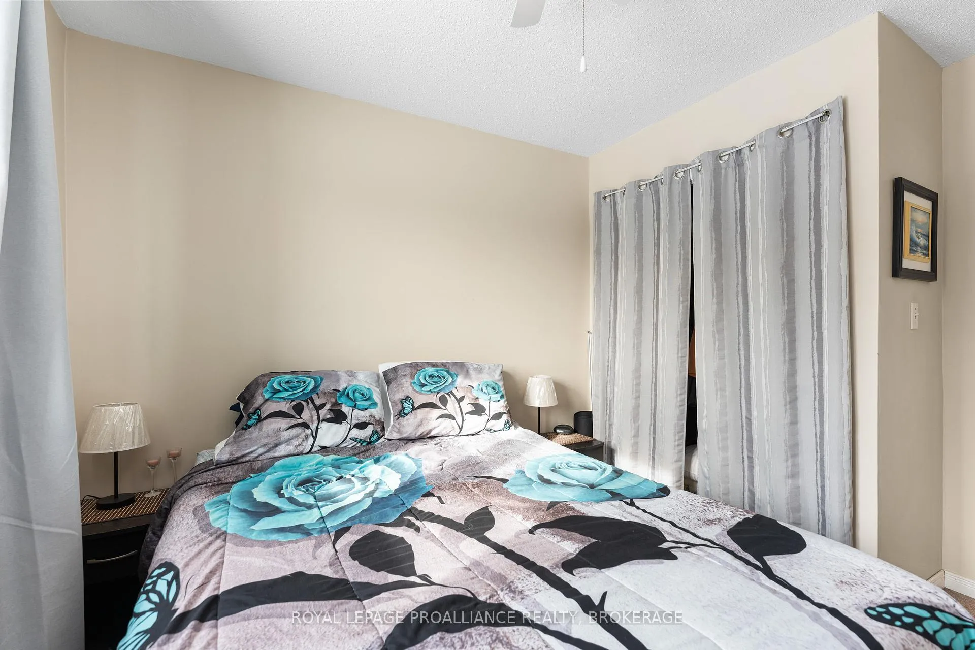 Photo 16 of 261 Shane Street, Loyalist, Lennox and Addington - South — HOMEH