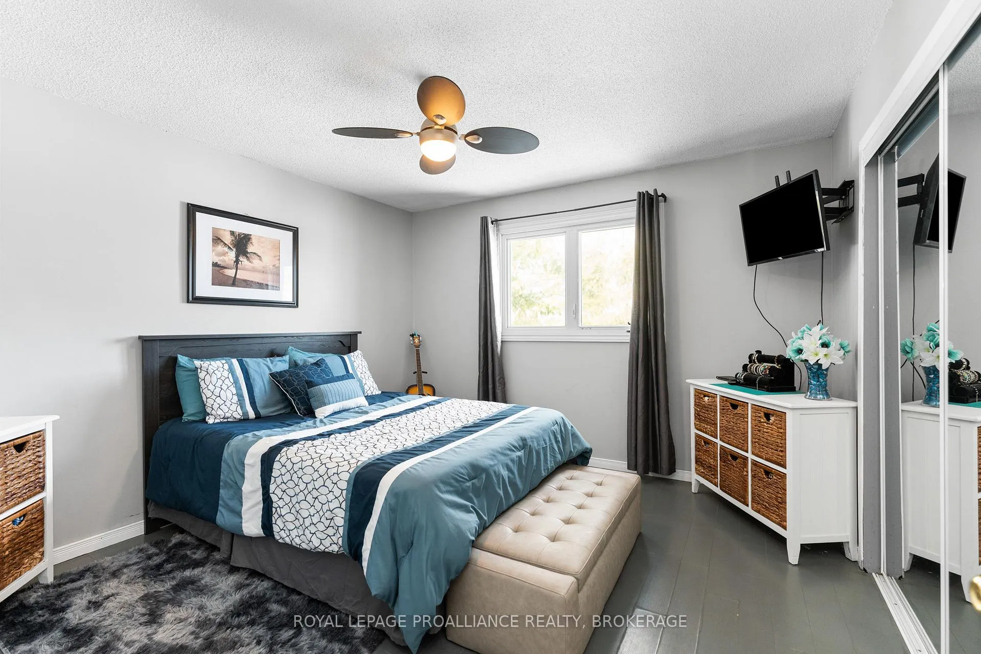 Photo 18 of 261 Shane Street, Loyalist, Lennox and Addington - South — HOMEH