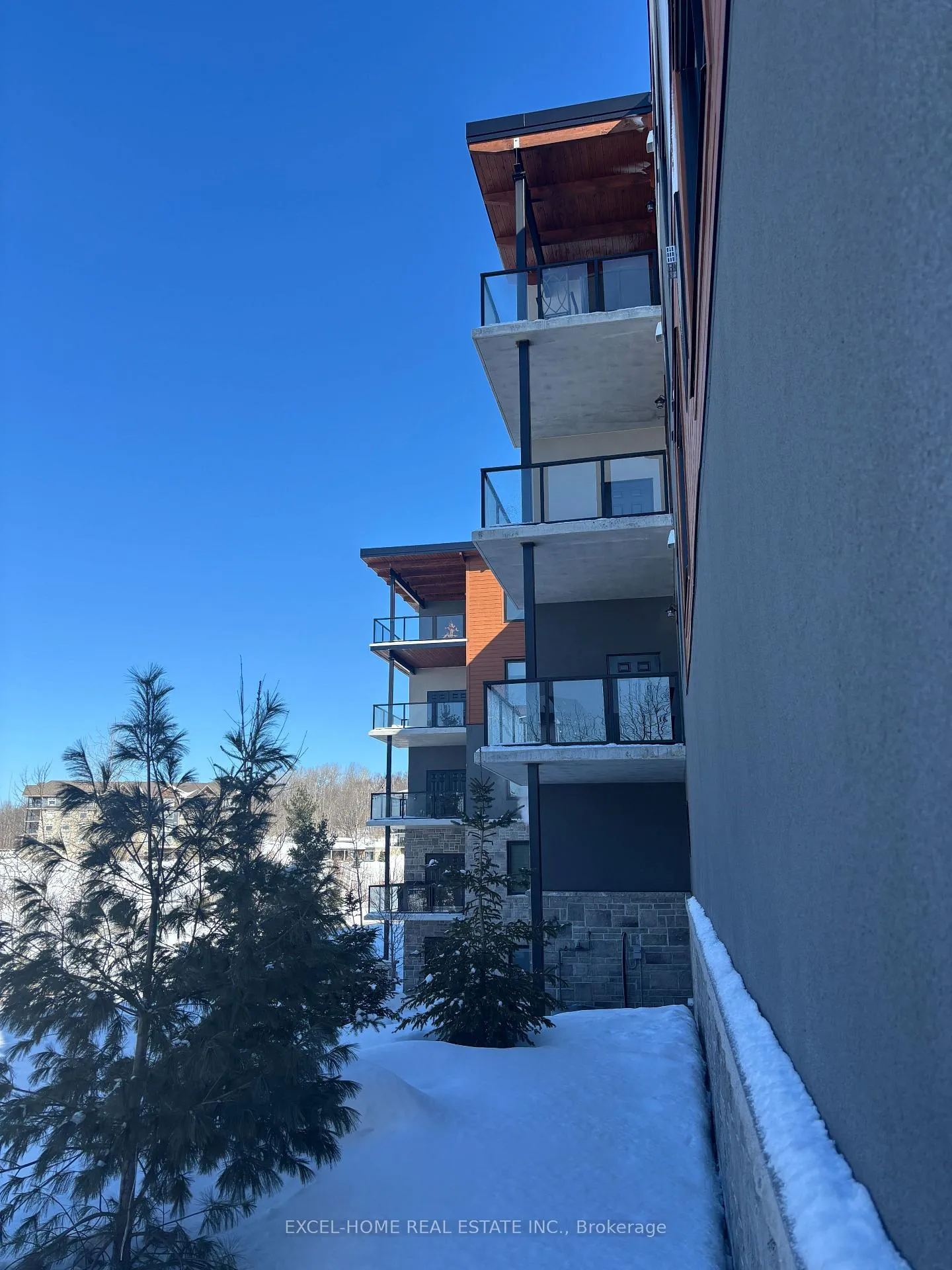 Photo 2 of Unit 211, 20 Salt Dock Road, Parry Sound — HOMEH