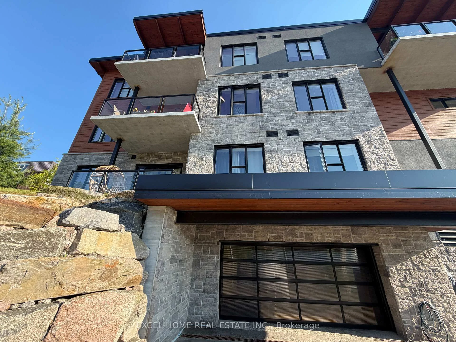 Photo 8 of Unit 211, 20 Salt Dock Road, Parry Sound — HOMEH