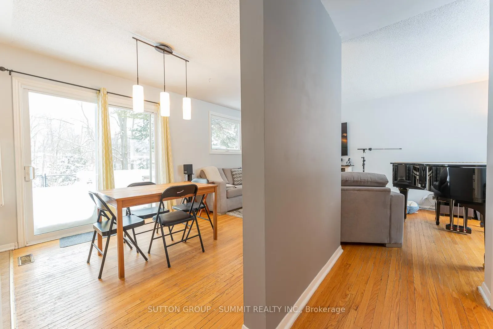 Photo 7 of 206 6th Avenue E, Owen Sound — HOMEH