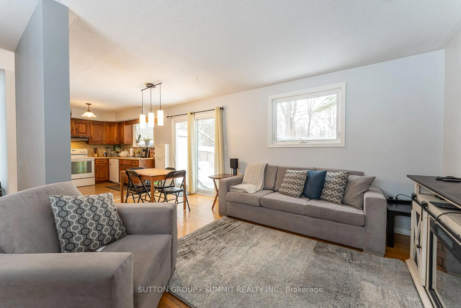 Photo 14 of 206 6th Avenue E, Owen Sound — HOMEH