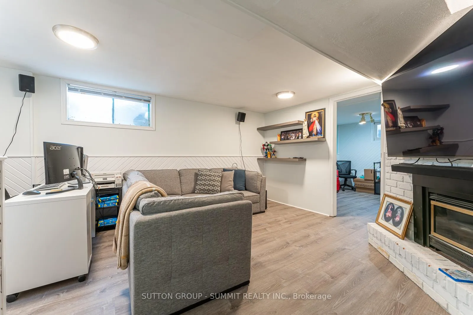 Photo 24 of 206 6th Avenue E, Owen Sound — HOMEH