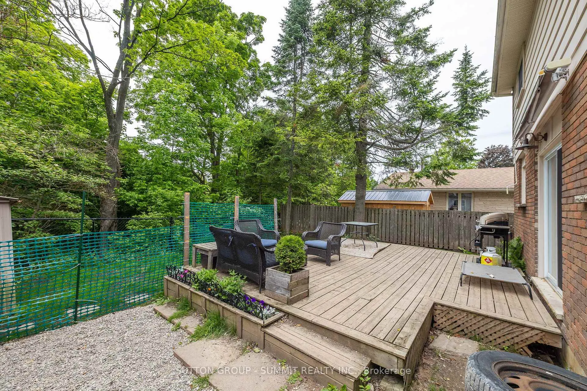 Photo 33 of 206 6th Avenue E, Owen Sound — HOMEH
