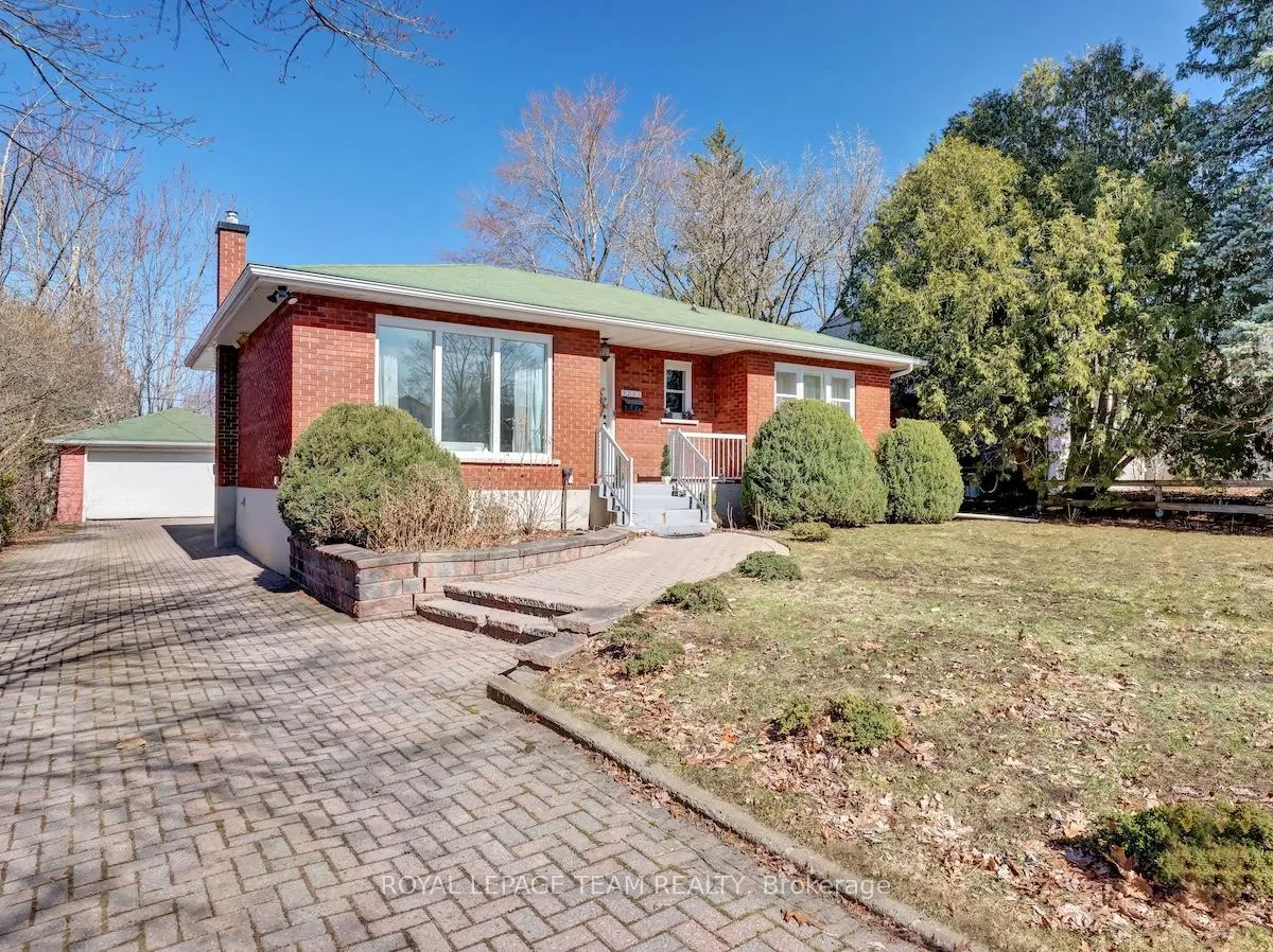 Photo 1 of 1233 Cheverton Avenue, Ottawa, Alta Vista — HOMEH
