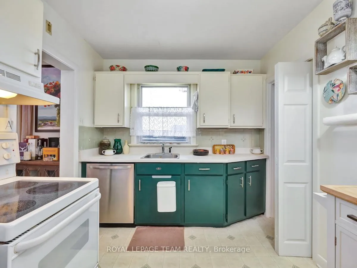 Photo 21 of 1233 Cheverton Avenue, Ottawa, Alta Vista — HOMEH
