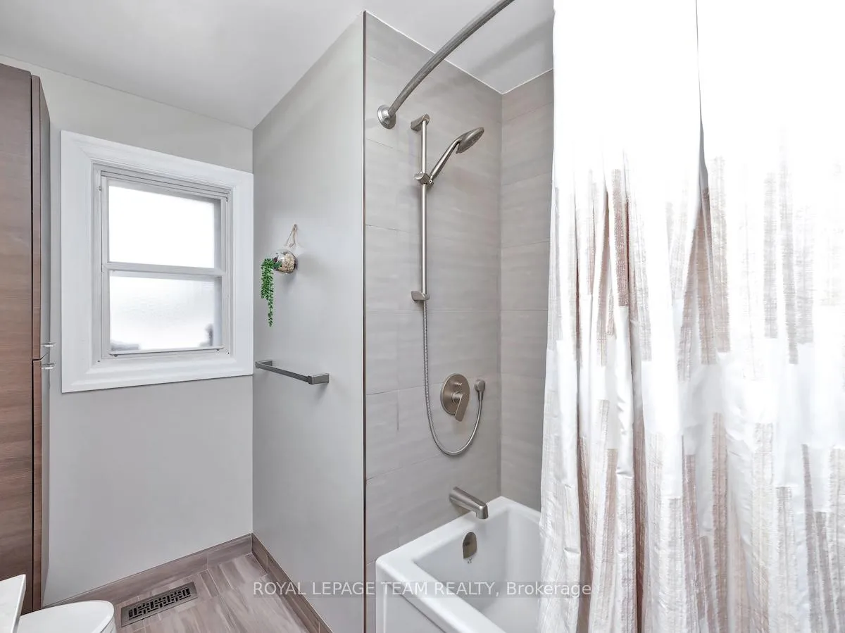 Photo 26 of 1233 Cheverton Avenue, Ottawa, Alta Vista — HOMEH
