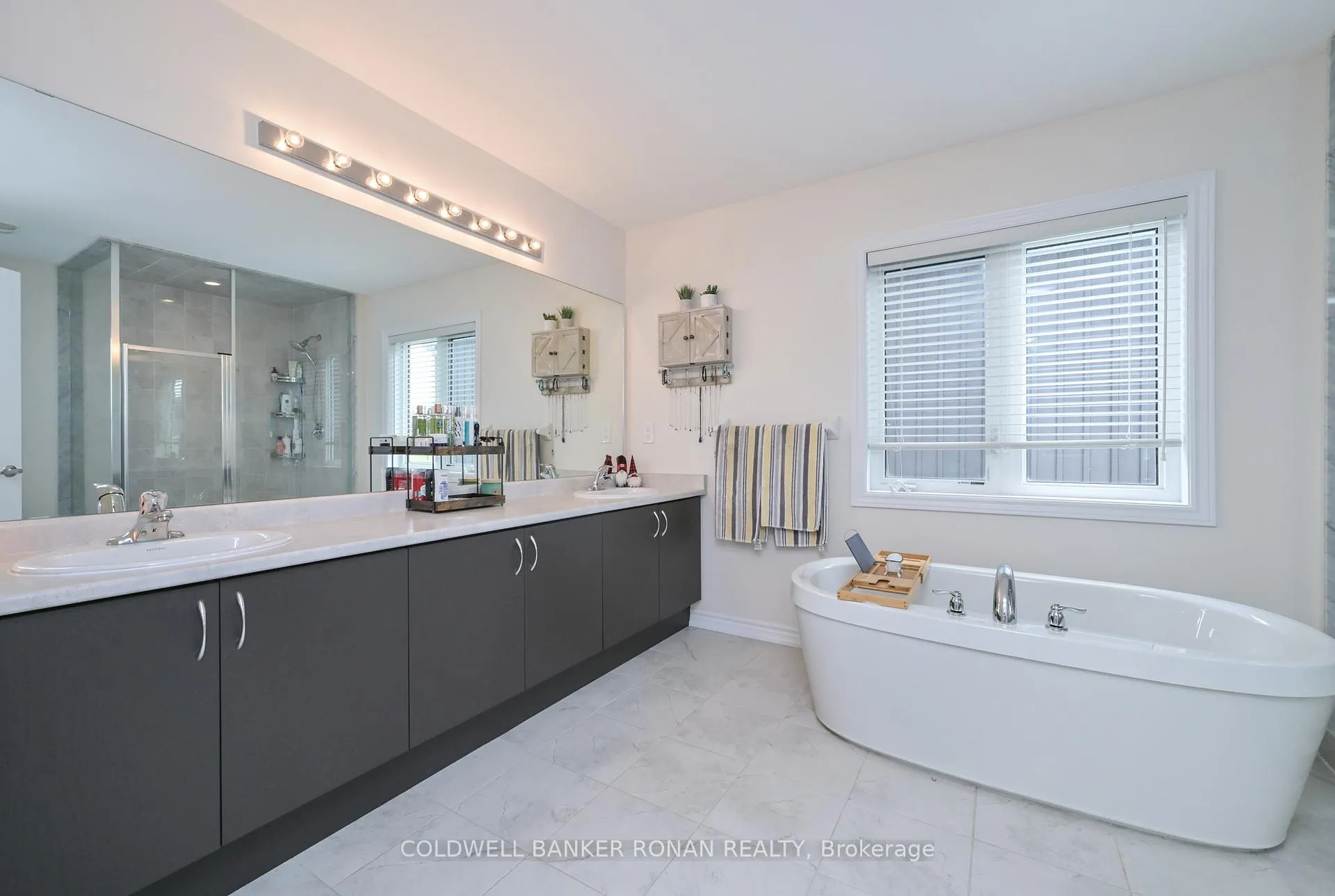 Photo 17 of 73 Wagner Crescent, Essa, Angus — HOMEH