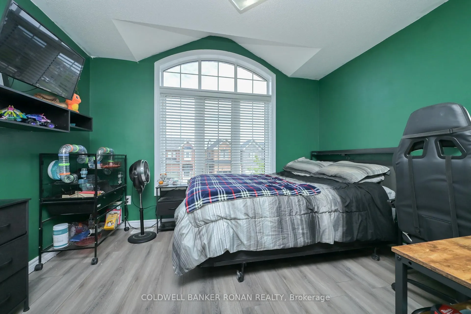 Photo 19 of 73 Wagner Crescent, Essa, Angus — HOMEH