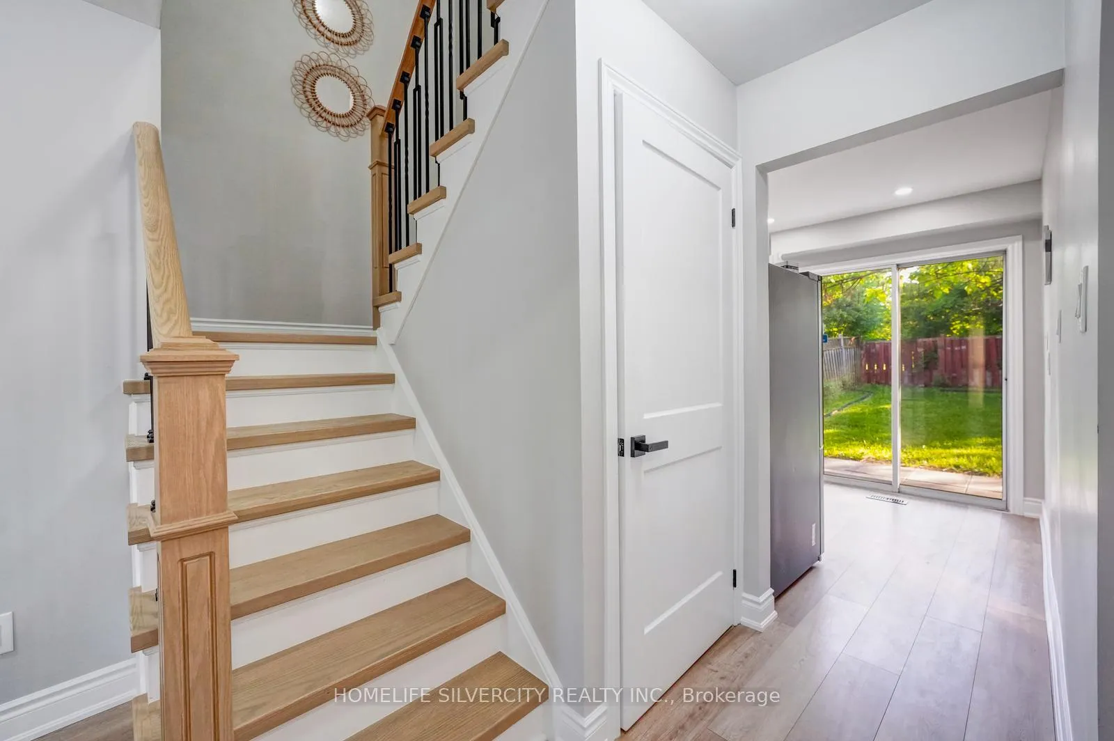Photo 16 of 3 Folkstone Crescent, Brampton, Southgate — HOMEH