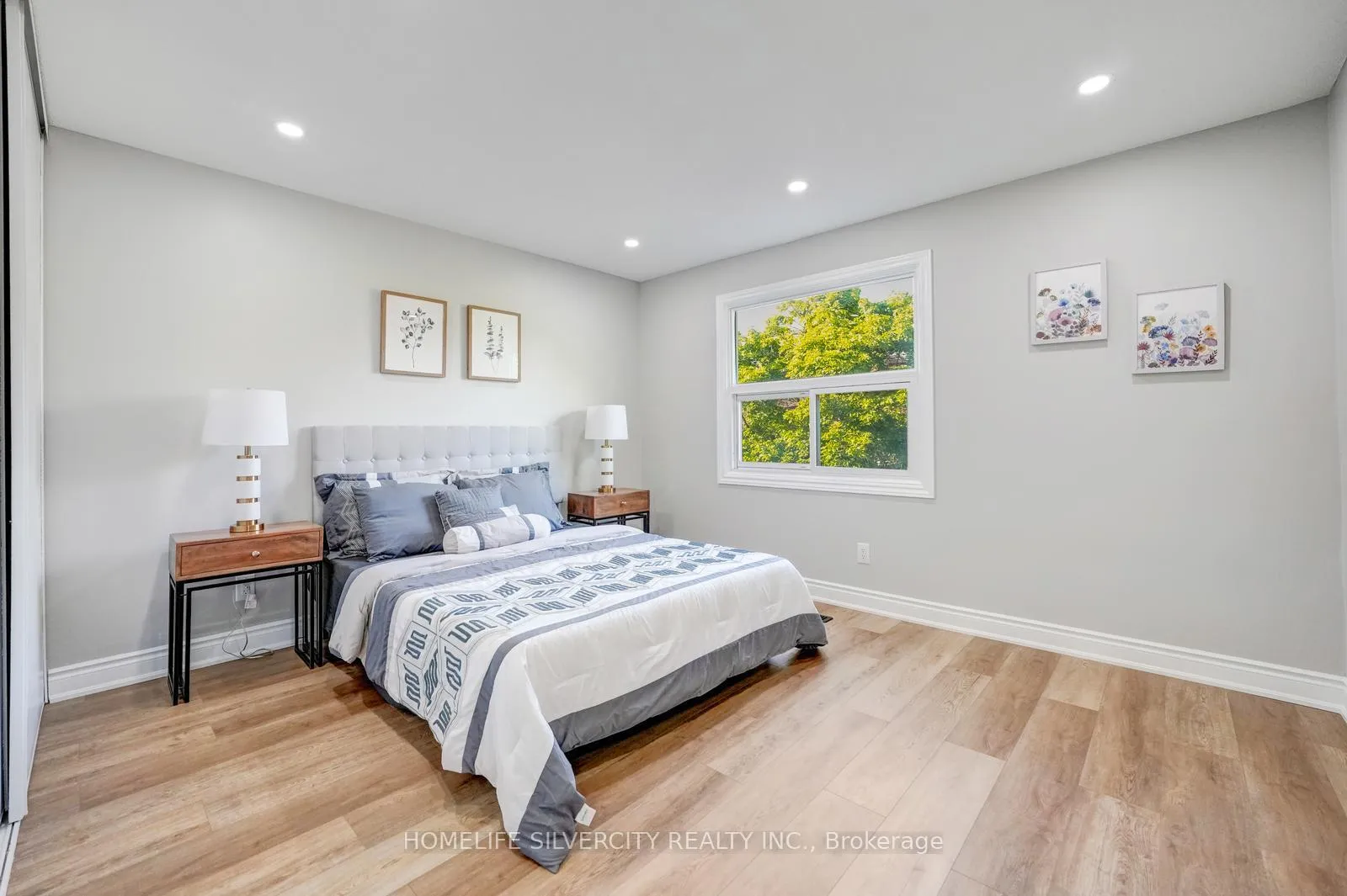 Photo 19 of 3 Folkstone Crescent, Brampton, Southgate — HOMEH