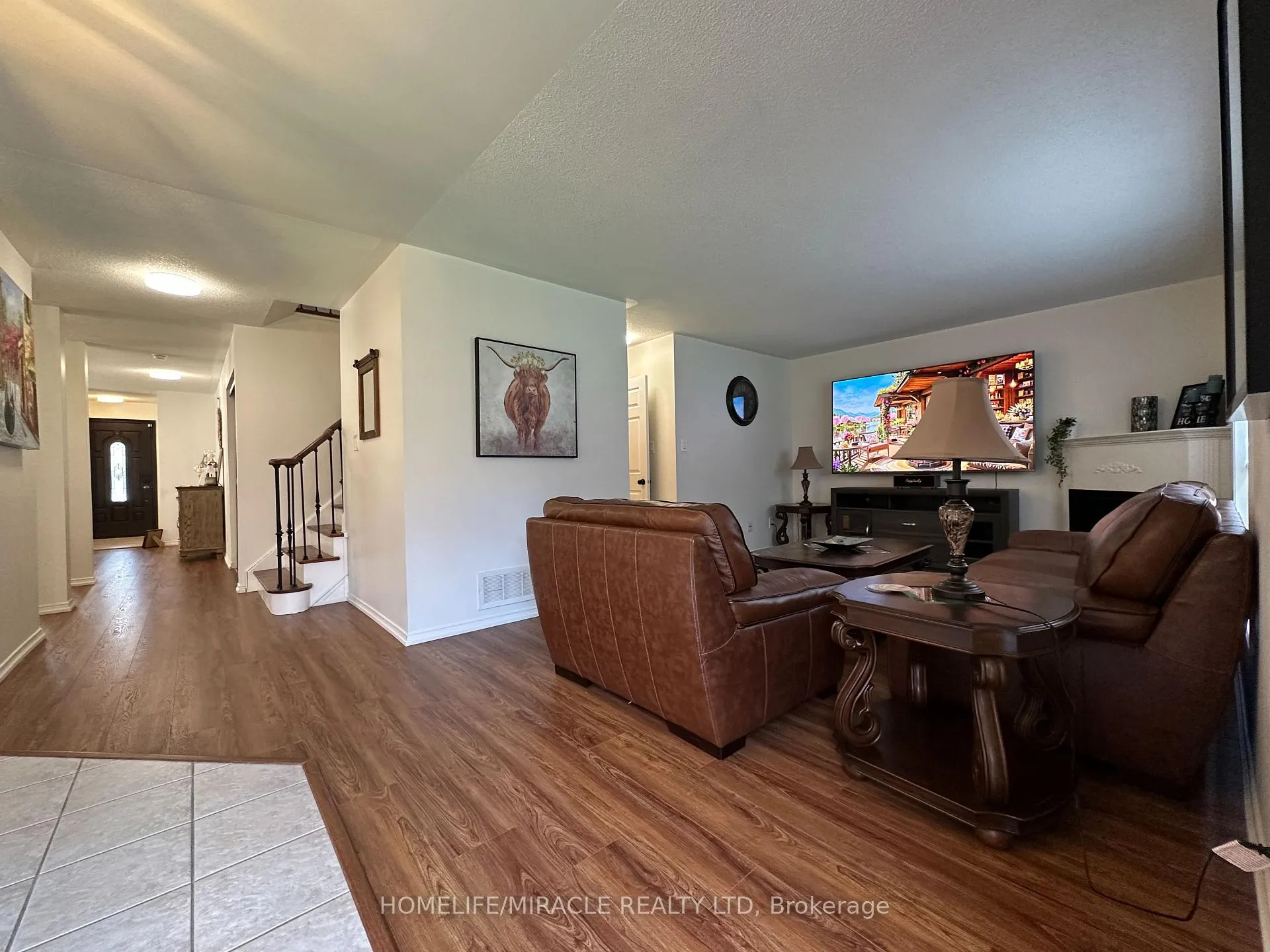 Photo 8 of 65 Fairhill Avenue, Brampton, Fletcher's Meadow — HOMEH