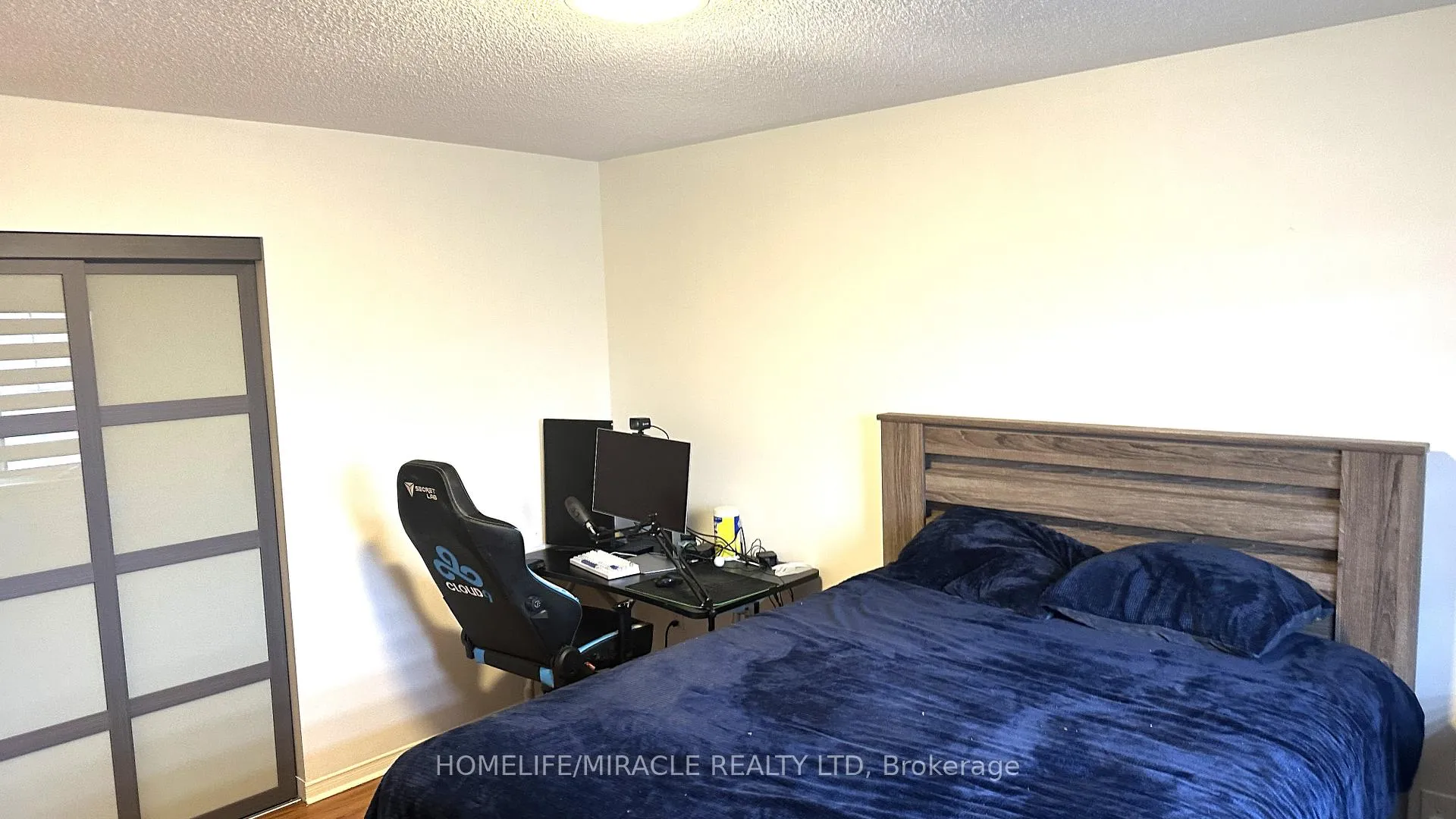 Photo 25 of 65 Fairhill Avenue, Brampton, Fletcher's Meadow — HOMEH