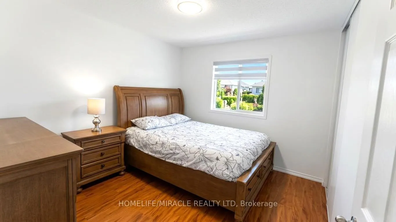 Photo 30 of 65 Fairhill Avenue, Brampton, Fletcher's Meadow — HOMEH