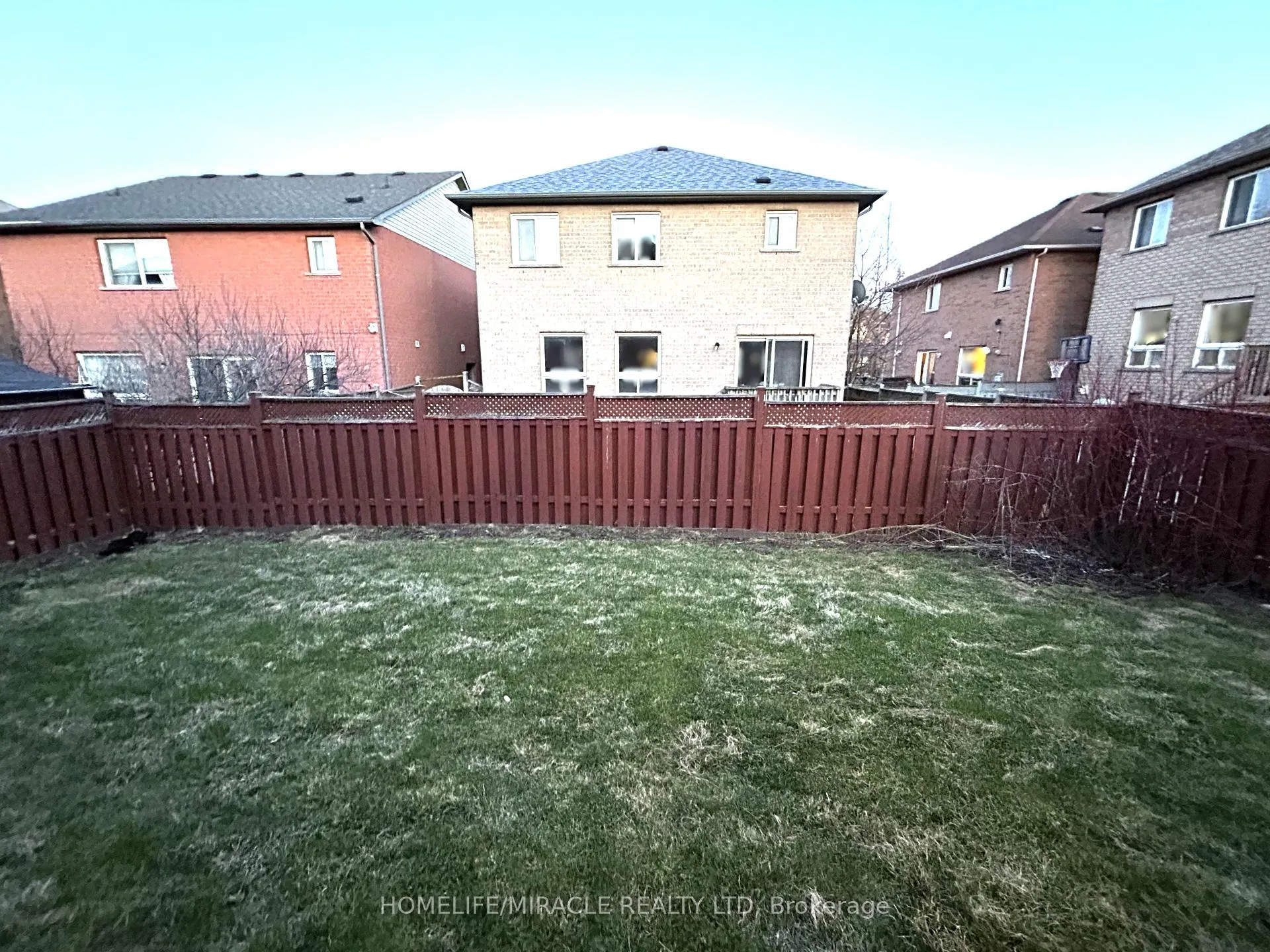 Photo 39 of 65 Fairhill Avenue, Brampton, Fletcher's Meadow — HOMEH
