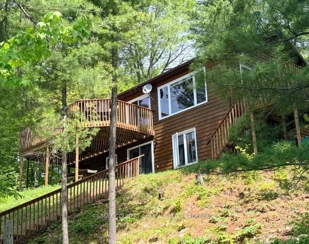 Front of 242B North Shore Road
