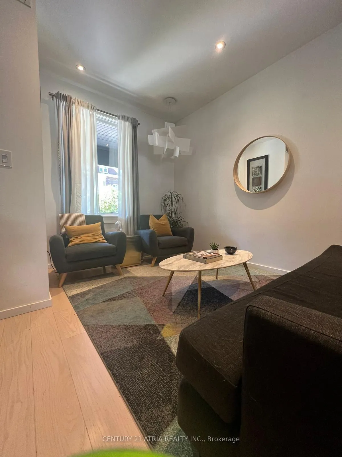 Photo 13 of 109 Simpson Avenue, Toronto, North Riverdale — HOMEH