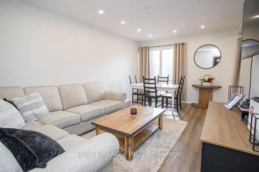Photo 3 of Unit 52, 273 Elgin Street, Brantford — HOMEH