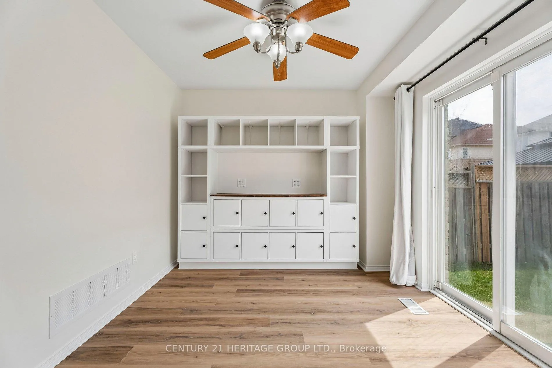 Photo 10 of 1438 Forest Street, Innisfil, Alcona — HOMEH