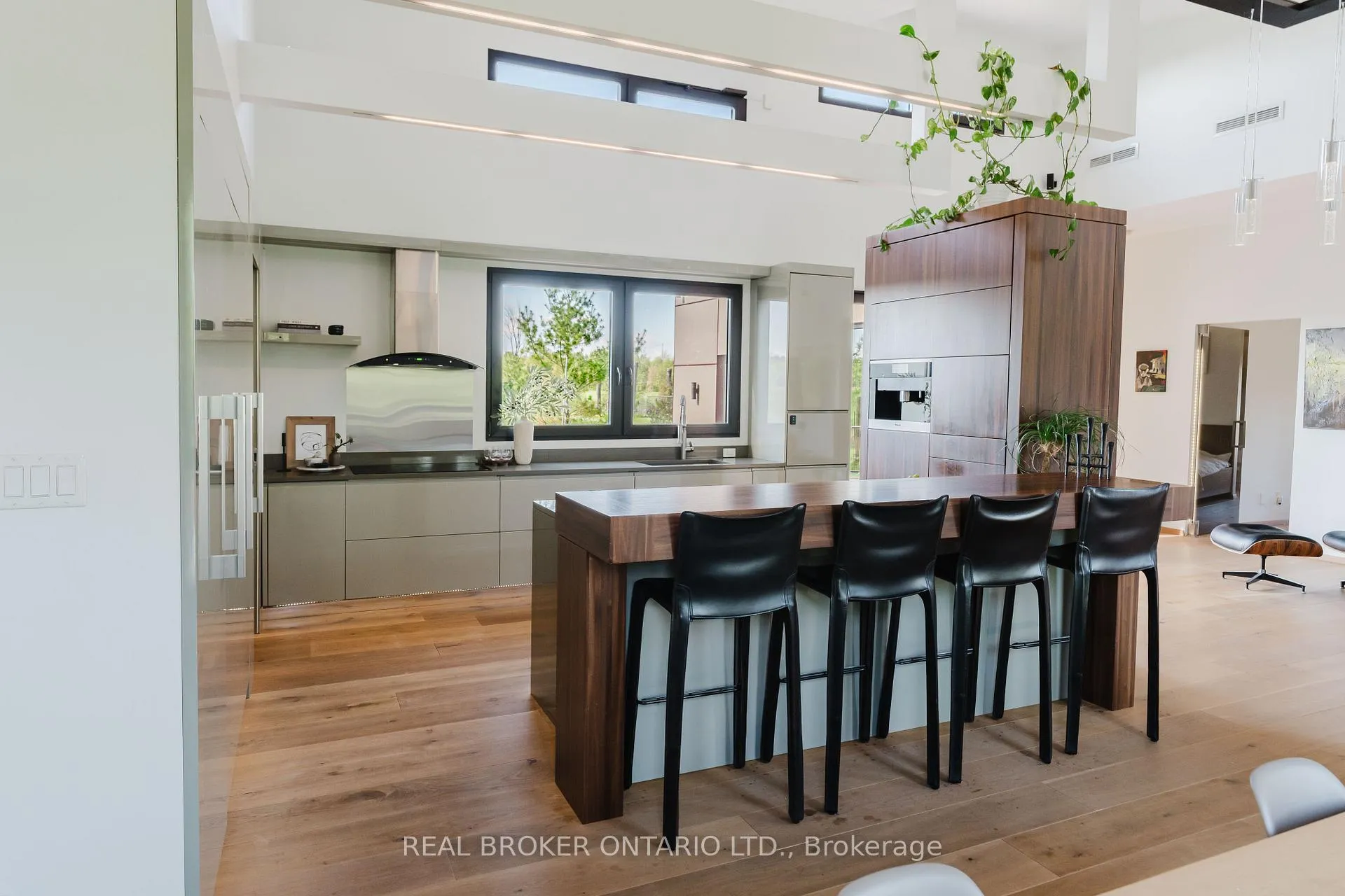Photo 9 of 5879 Leitrim Road, Ottawa, Carlsbad Springs — HOMEH