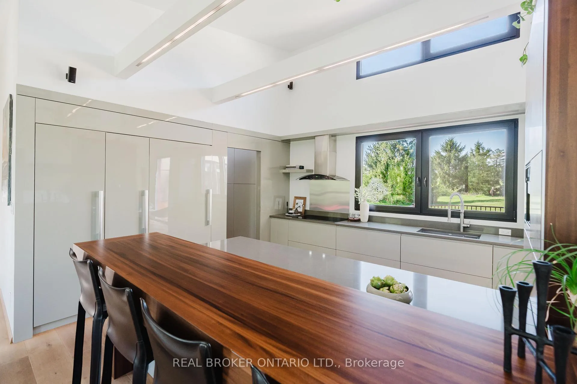 Photo 10 of 5879 Leitrim Road, Ottawa, Carlsbad Springs — HOMEH
