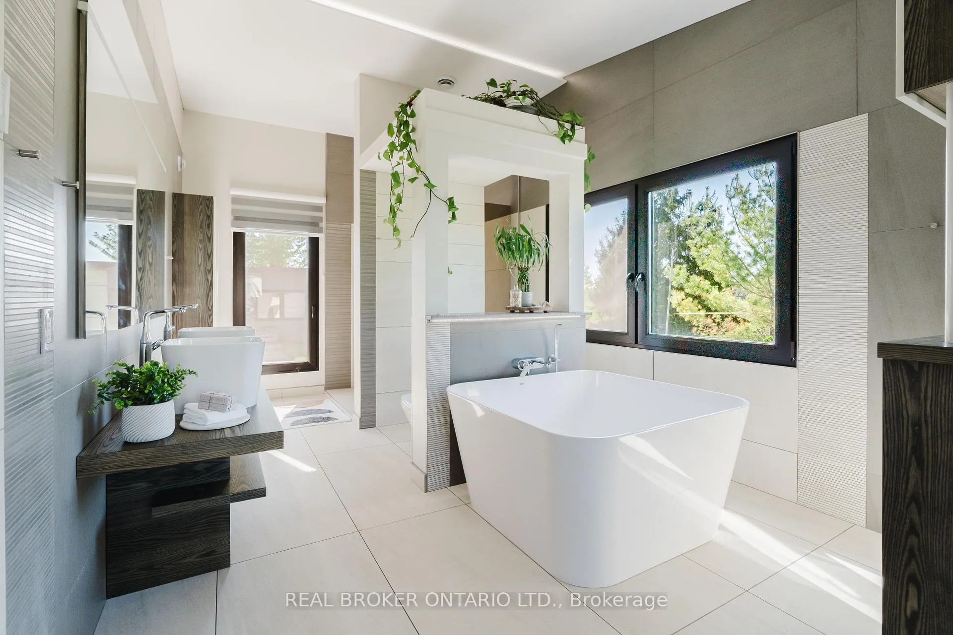 Photo 26 of 5879 Leitrim Road, Ottawa, Carlsbad Springs — HOMEH