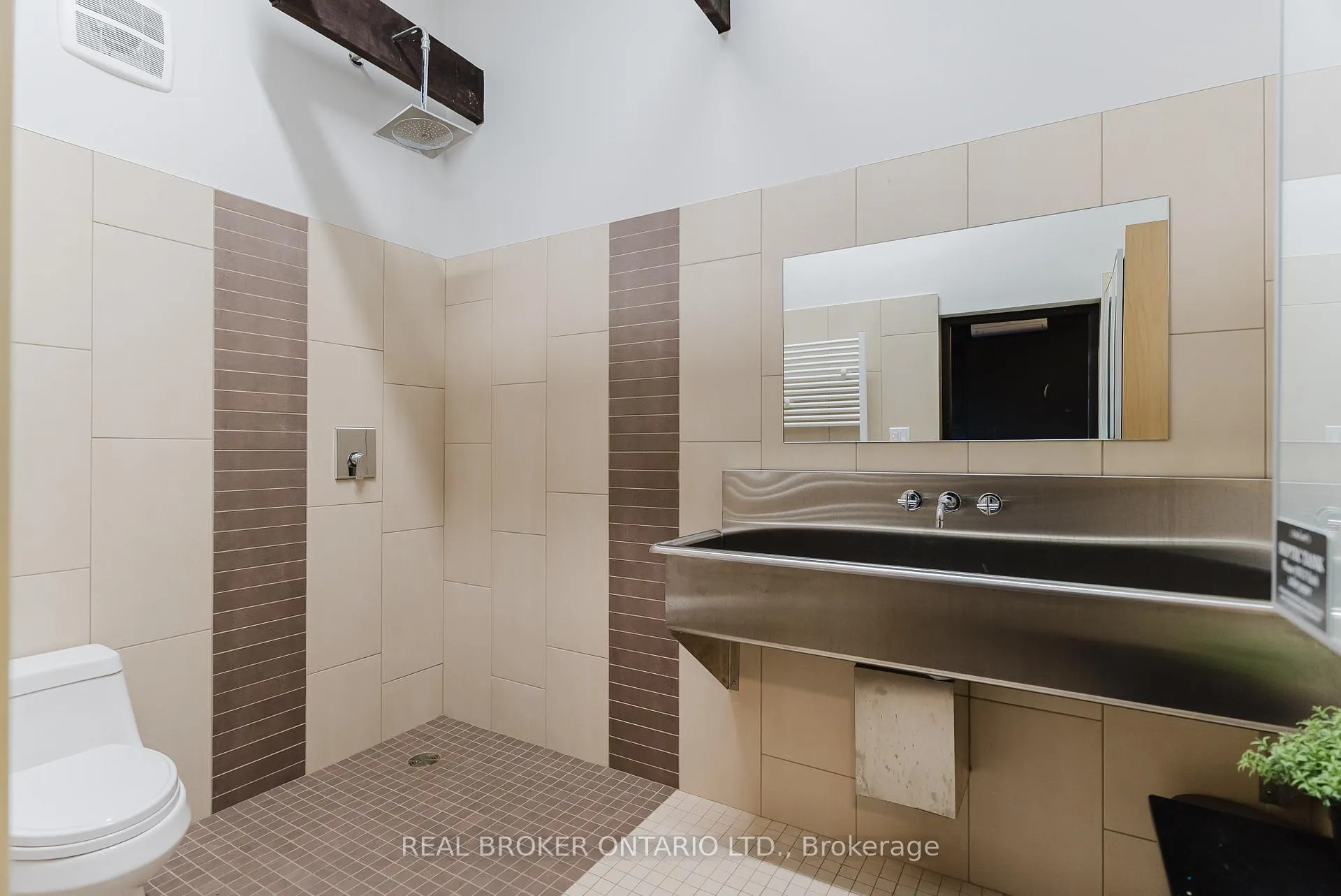 Photo 43 of 5879 Leitrim Road, Ottawa, Carlsbad Springs — HOMEH