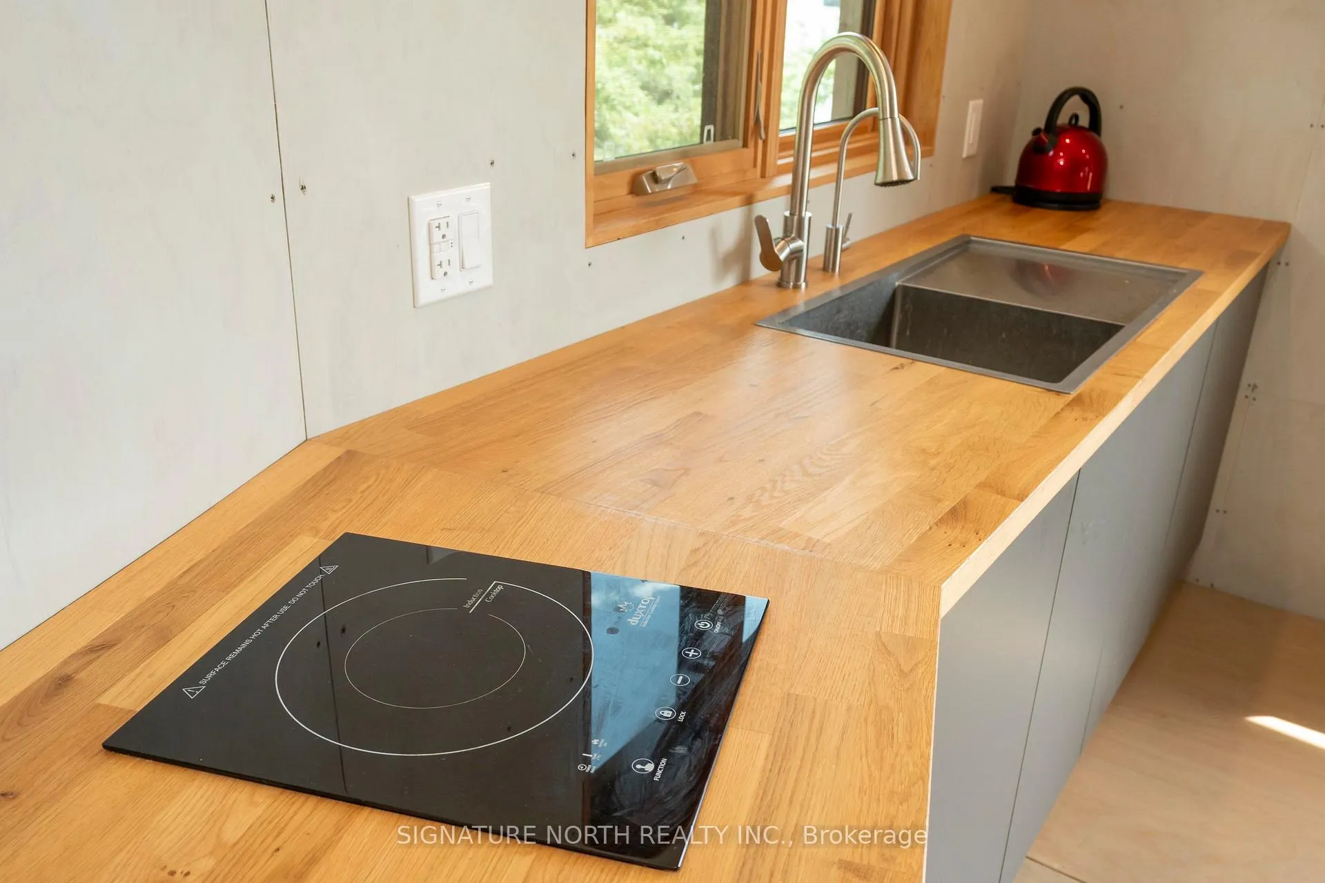 Photo 19 of 564 Hematite Road, Rainy River Remote Area — HOMEH