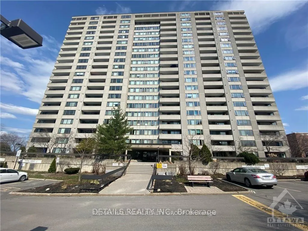 Front of Unit 2102, 2625 Regina Street