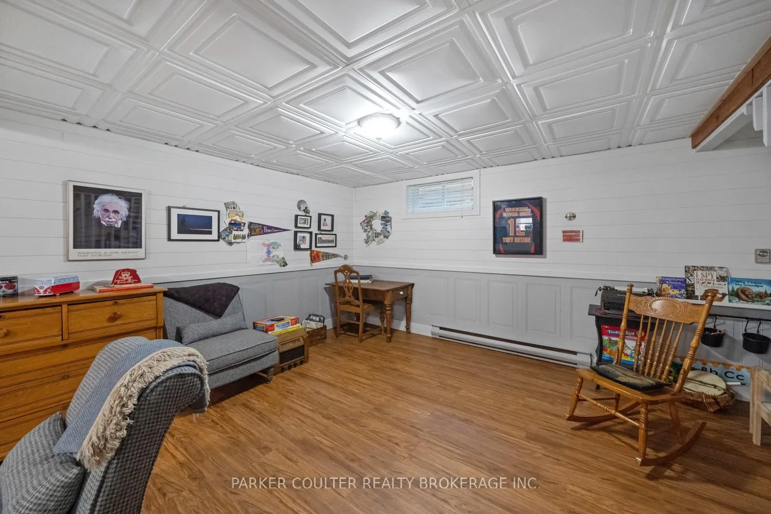Photo 23 of 20 Mariposa Drive, Orillia — HOMEH
