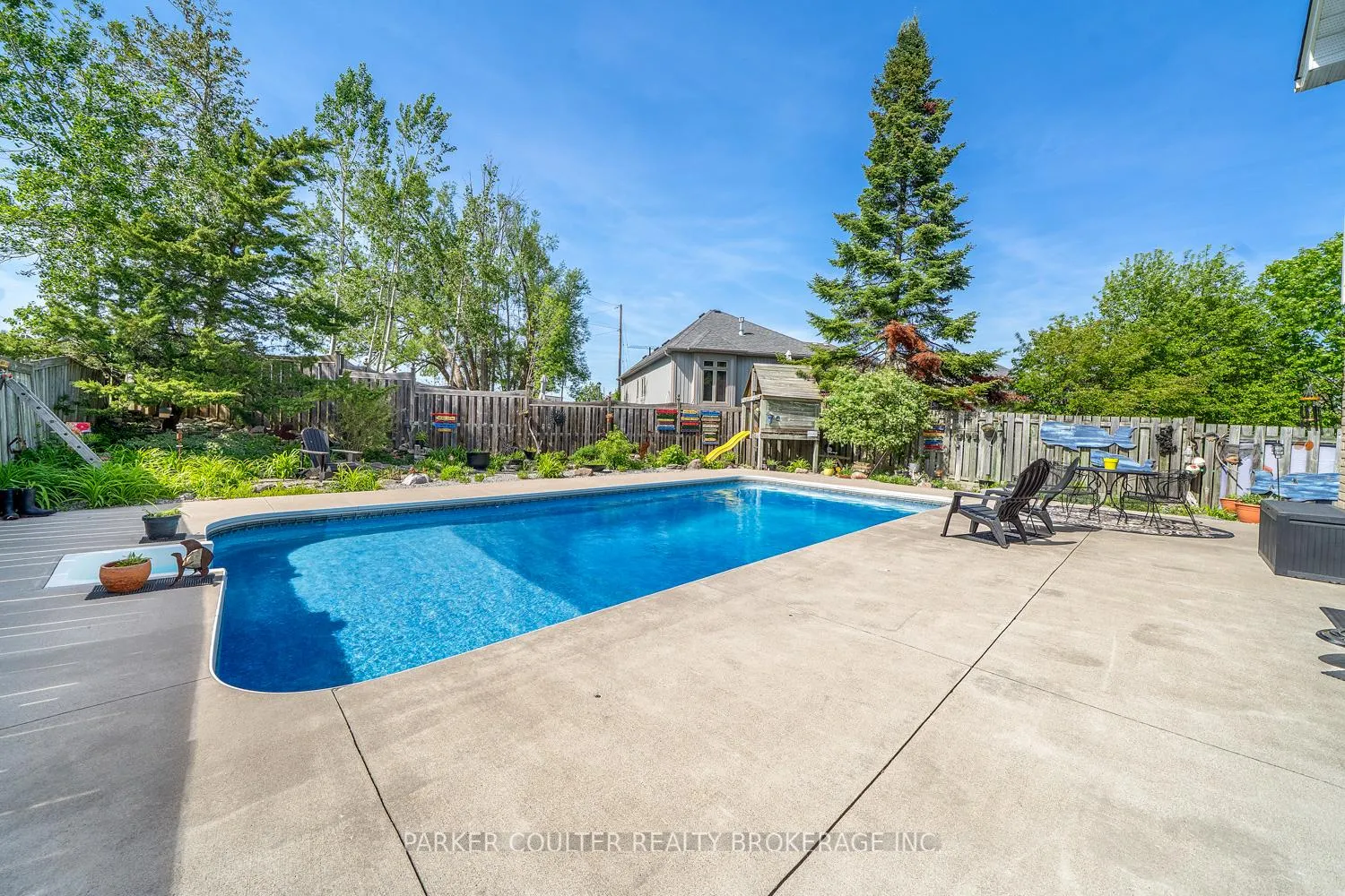 Photo 41 of 20 Mariposa Drive, Orillia — HOMEH