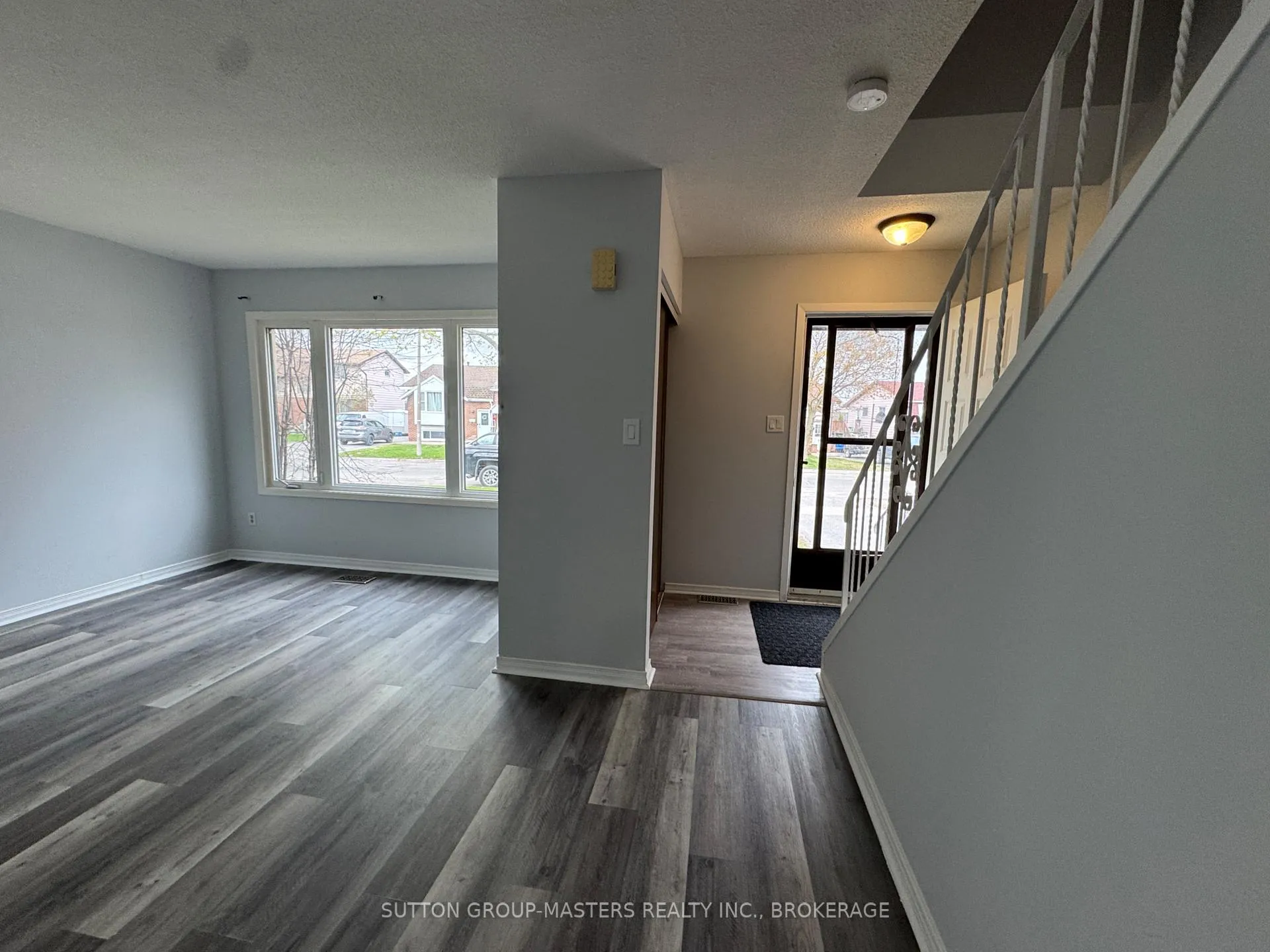 Photo 5 of 114 Wycliffe Crescent, Kingston, East of Sir John A. Blvd — HOMEH
