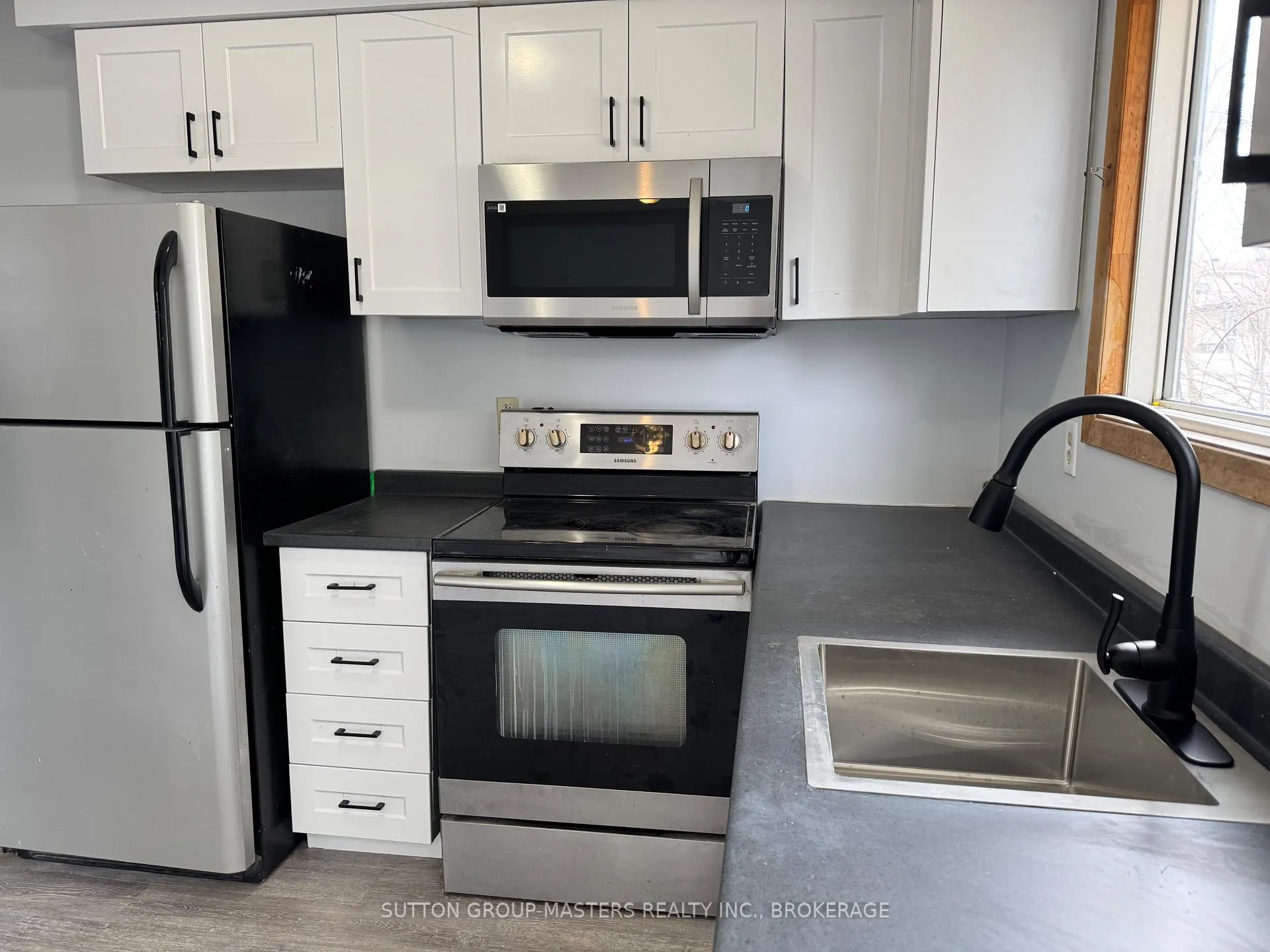 Photo 6 of 114 Wycliffe Crescent, Kingston, East of Sir John A. Blvd — HOMEH