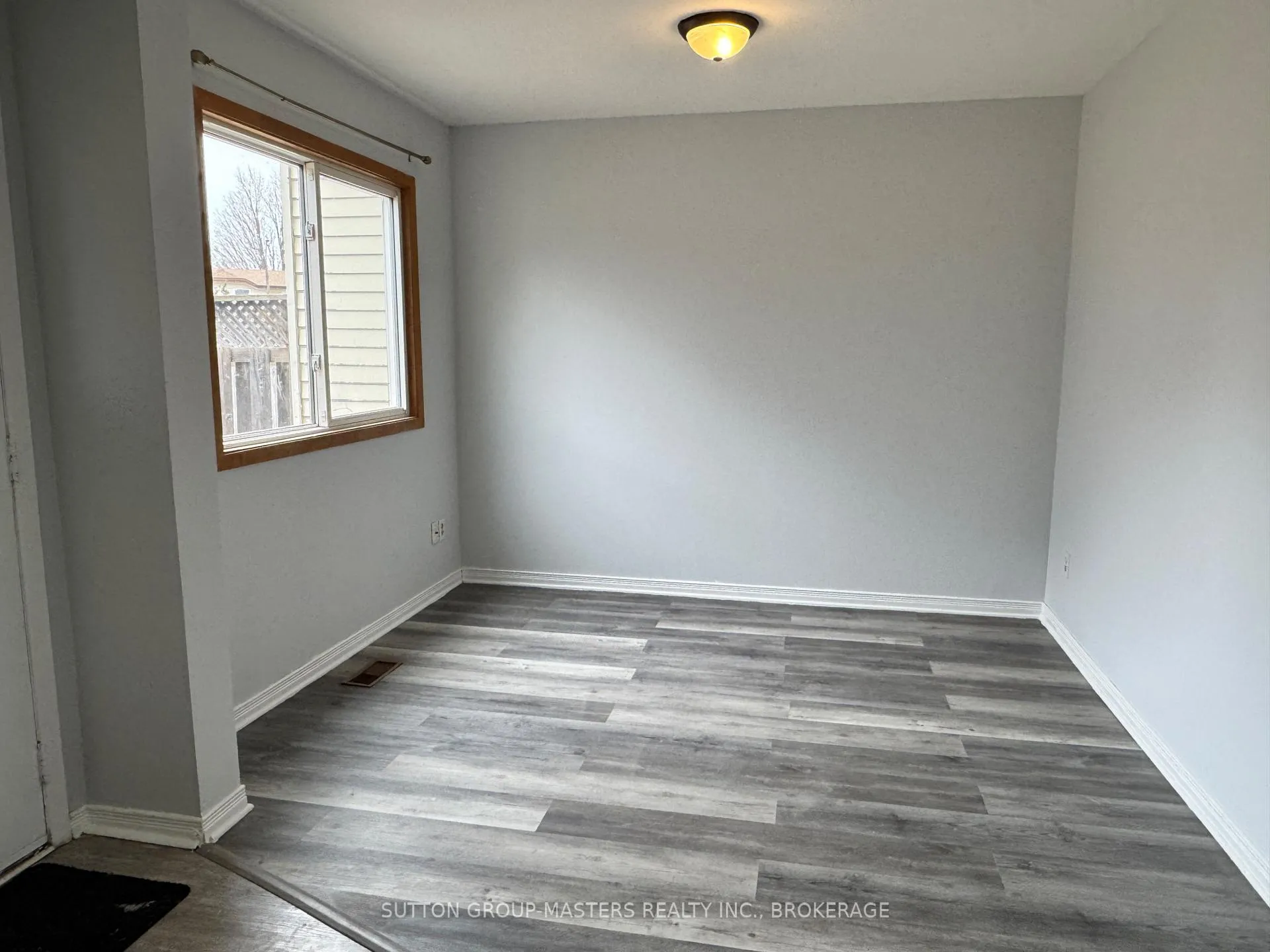 Photo 20 of 114 Wycliffe Crescent, Kingston, East of Sir John A. Blvd — HOMEH
