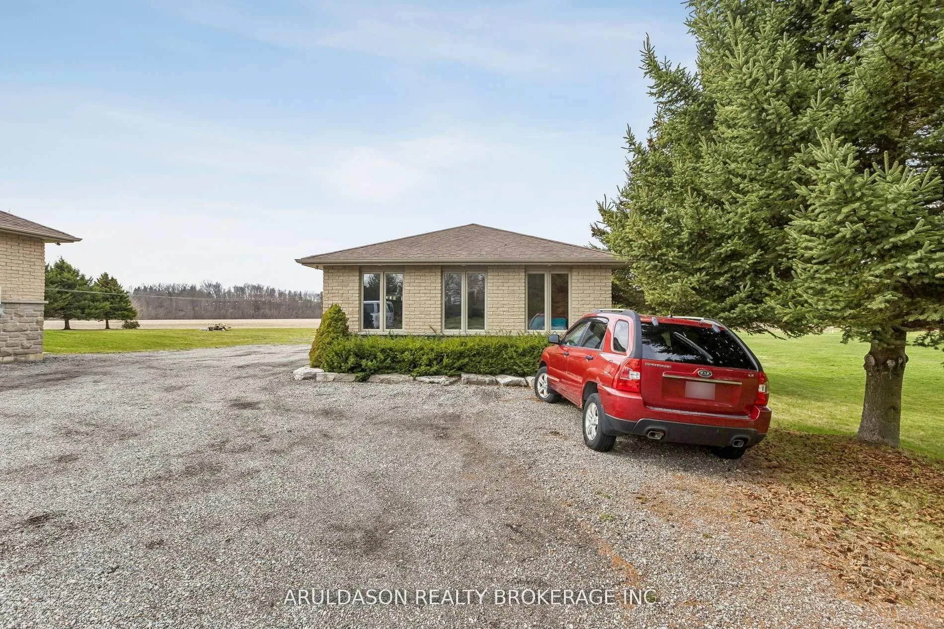 Photo 39 of 99 Brant School Road, Brantford, SE Rural — HOMEH