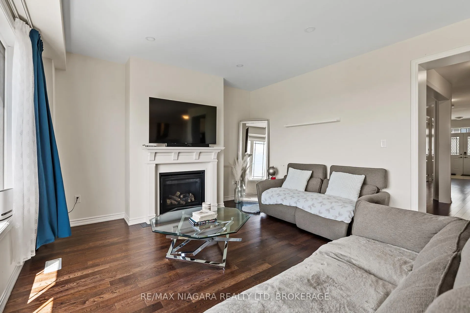 Photo 15 of 110 Explorer Way, Thorold, Rolling Meadows — HOMEH