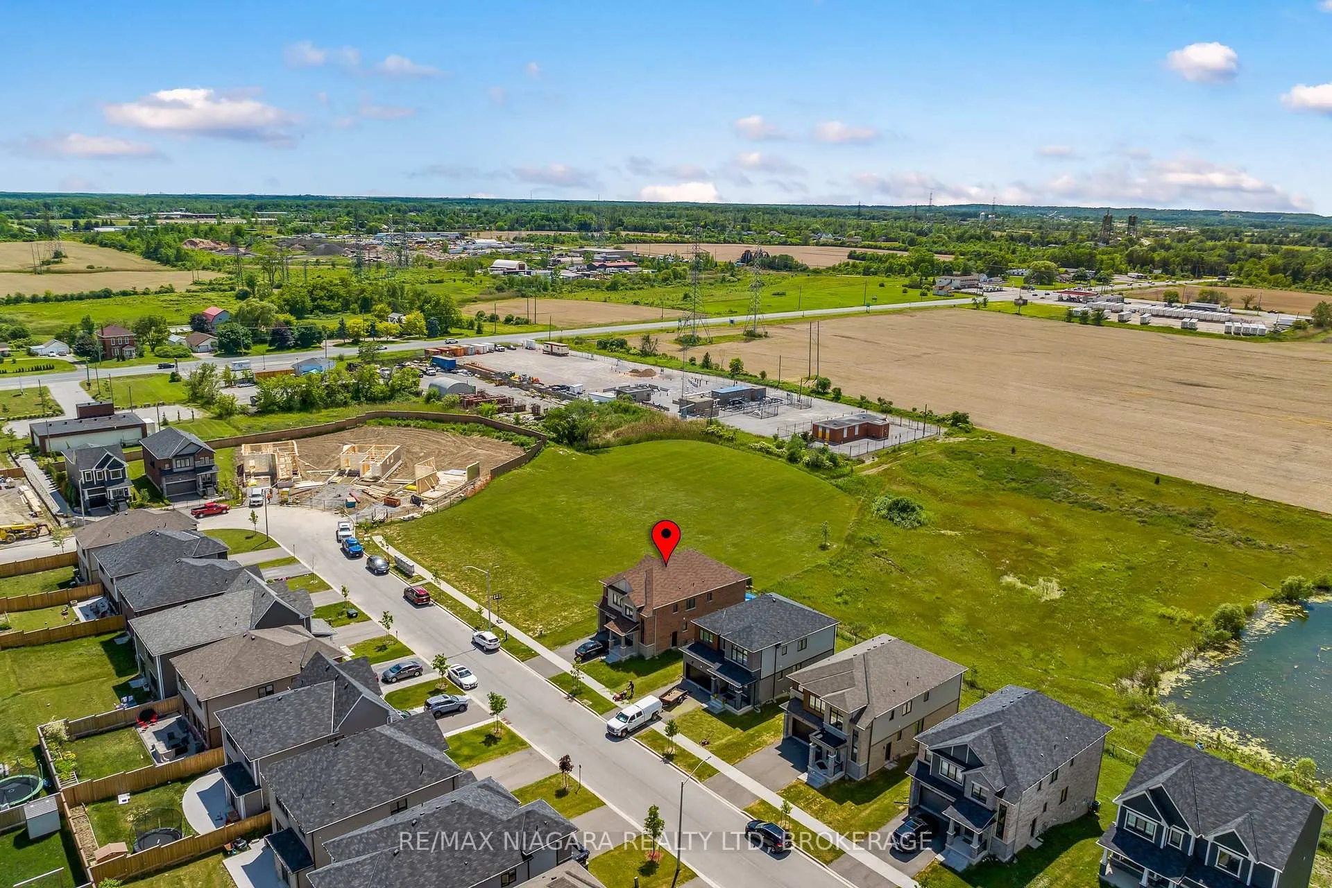 Photo 37 of 110 Explorer Way, Thorold, Rolling Meadows — HOMEH