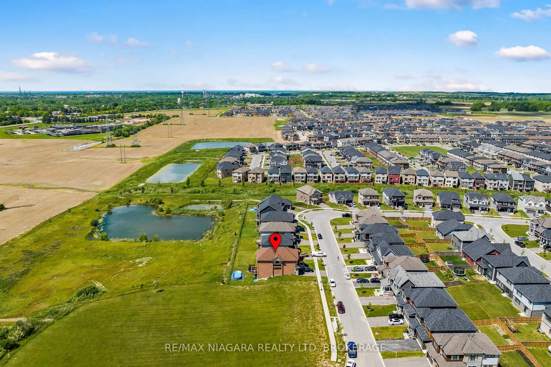 Photo 40 of 110 Explorer Way, Thorold, Rolling Meadows — HOMEH