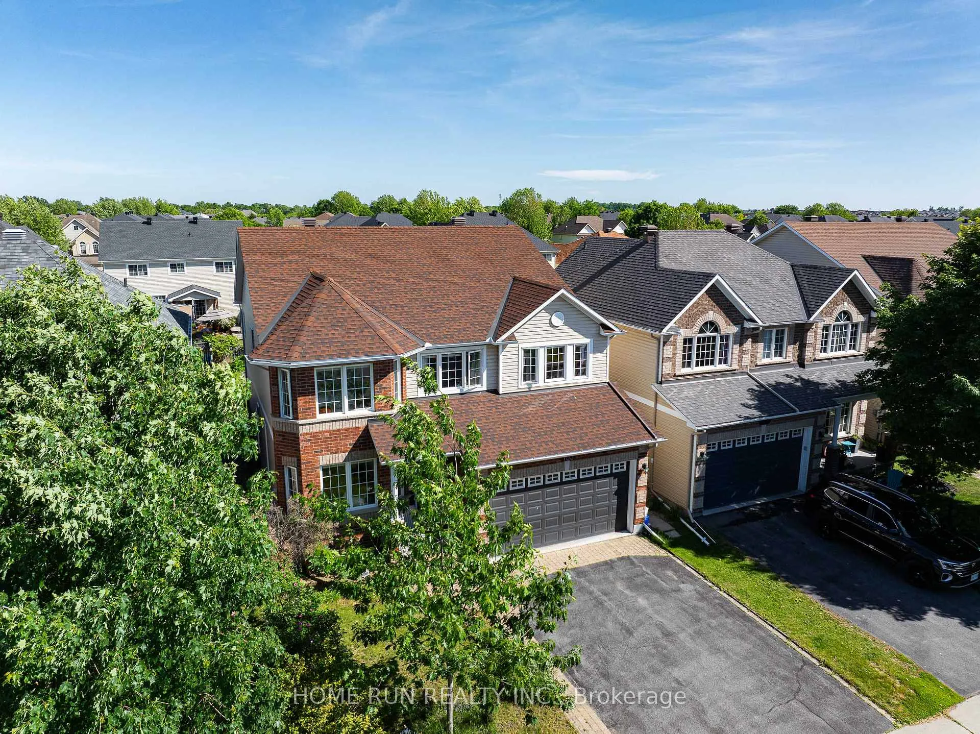 Photo 3 of 103 Cheyenne Way, Ottawa, Barrhaven - Stonebridge — HOMEH