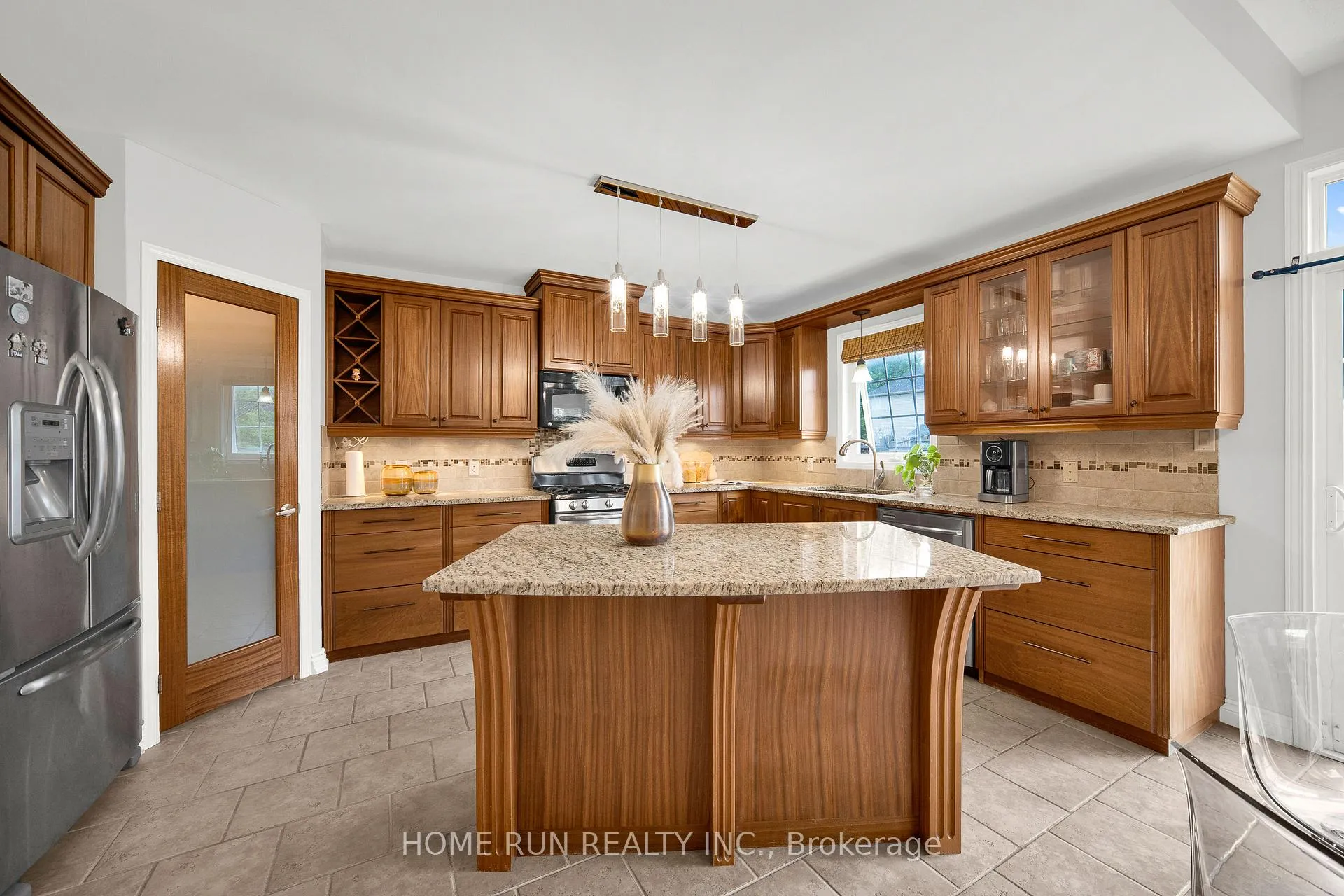 Photo 19 of 103 Cheyenne Way, Ottawa, Barrhaven - Stonebridge — HOMEH