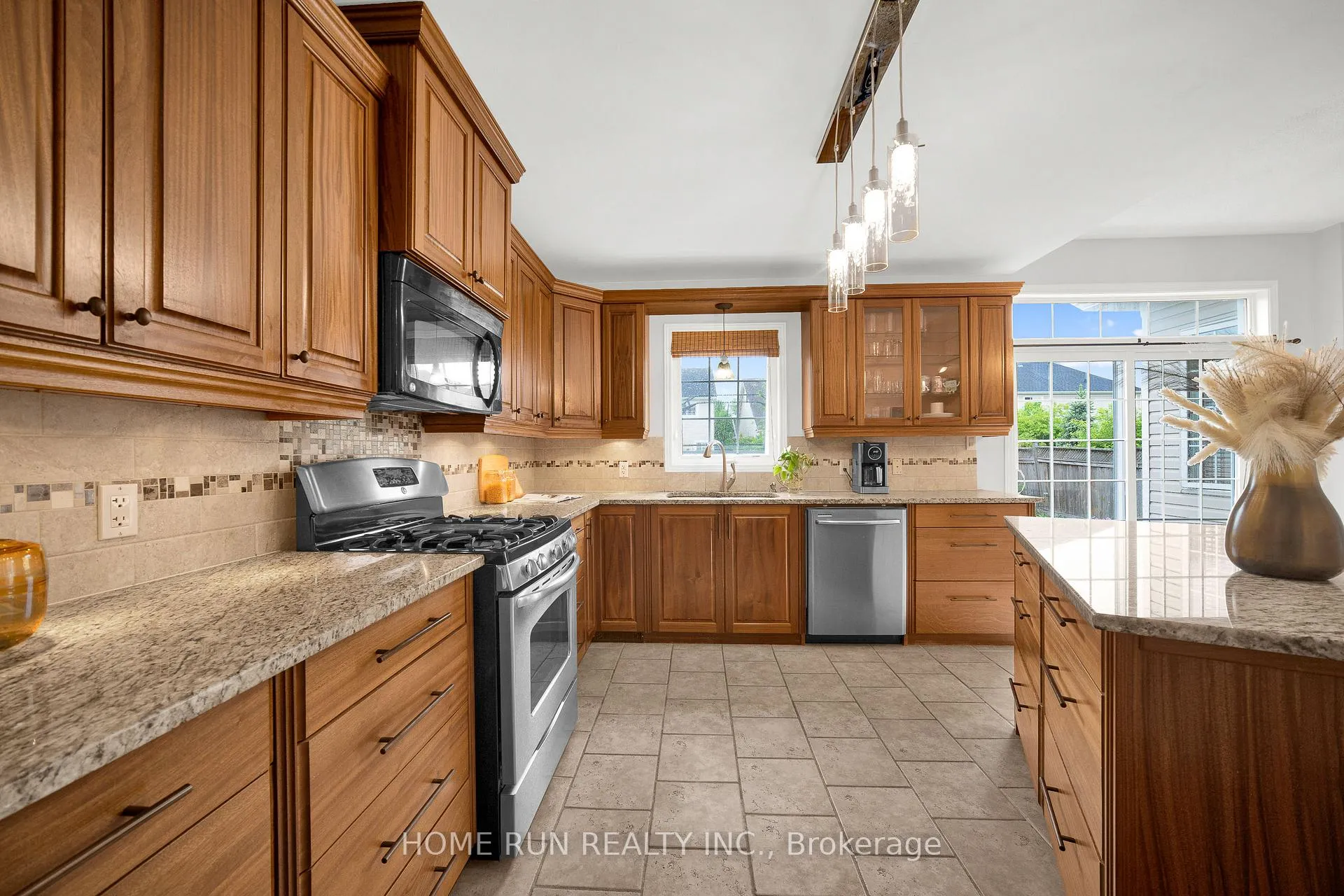 Photo 20 of 103 Cheyenne Way, Ottawa, Barrhaven - Stonebridge — HOMEH