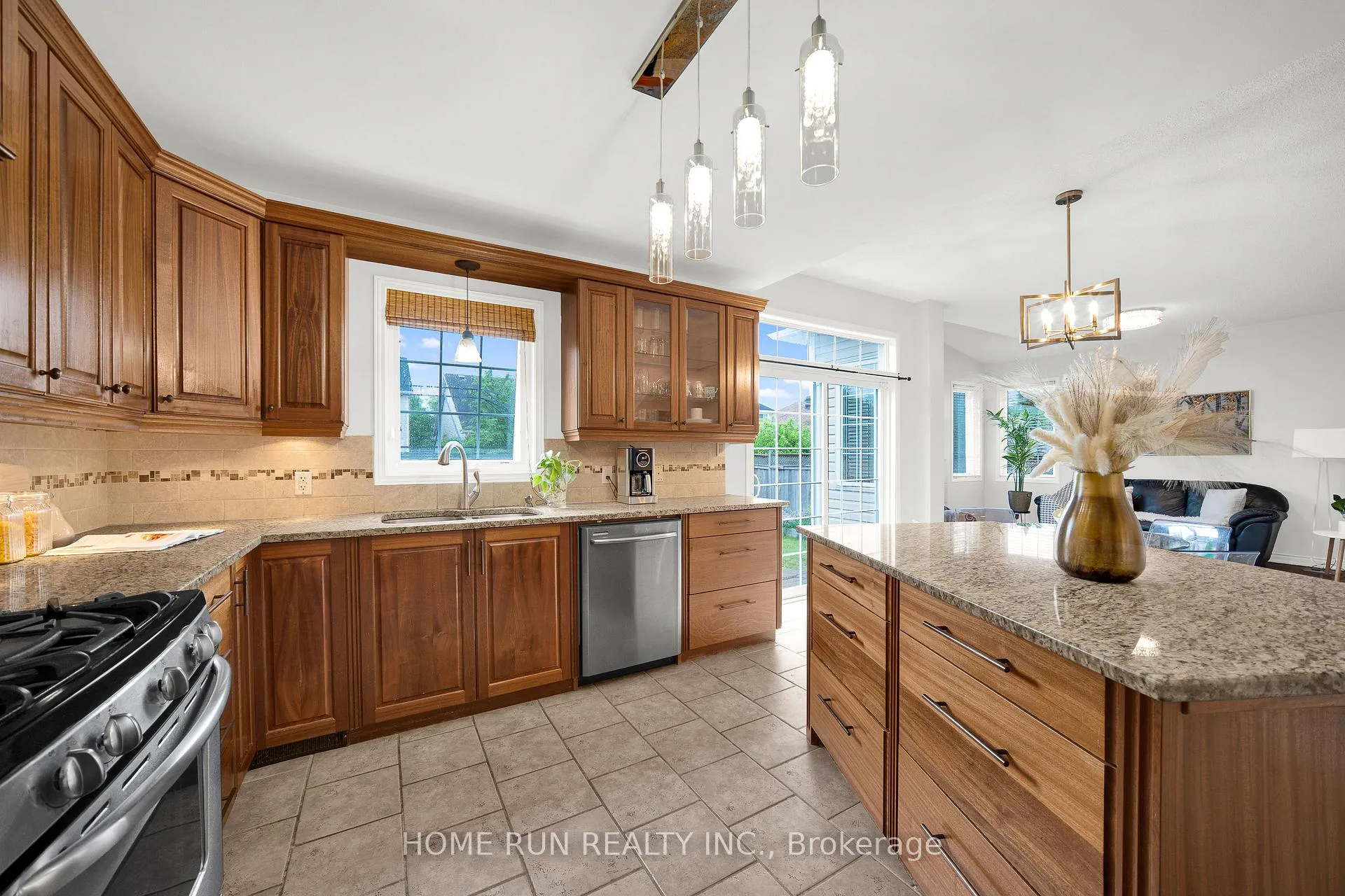 Photo 23 of 103 Cheyenne Way, Ottawa, Barrhaven - Stonebridge — HOMEH