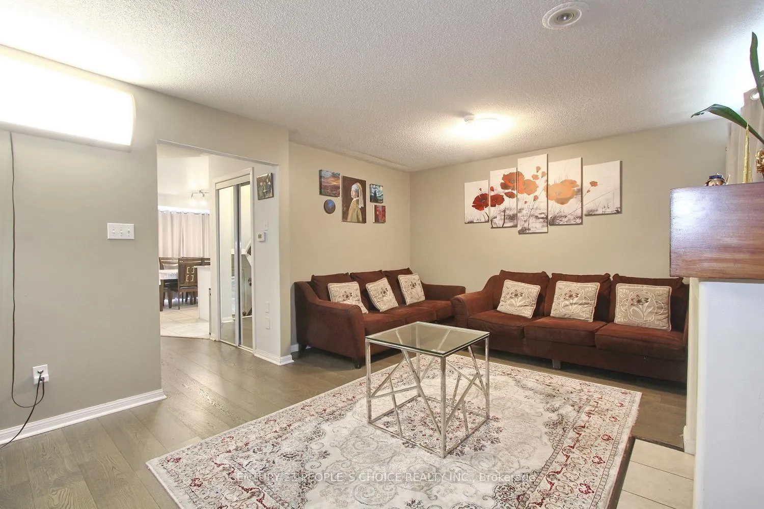 Photo 6 of 111 Dunlop Court, Brampton, Fletcher's Meadow — HOMEH