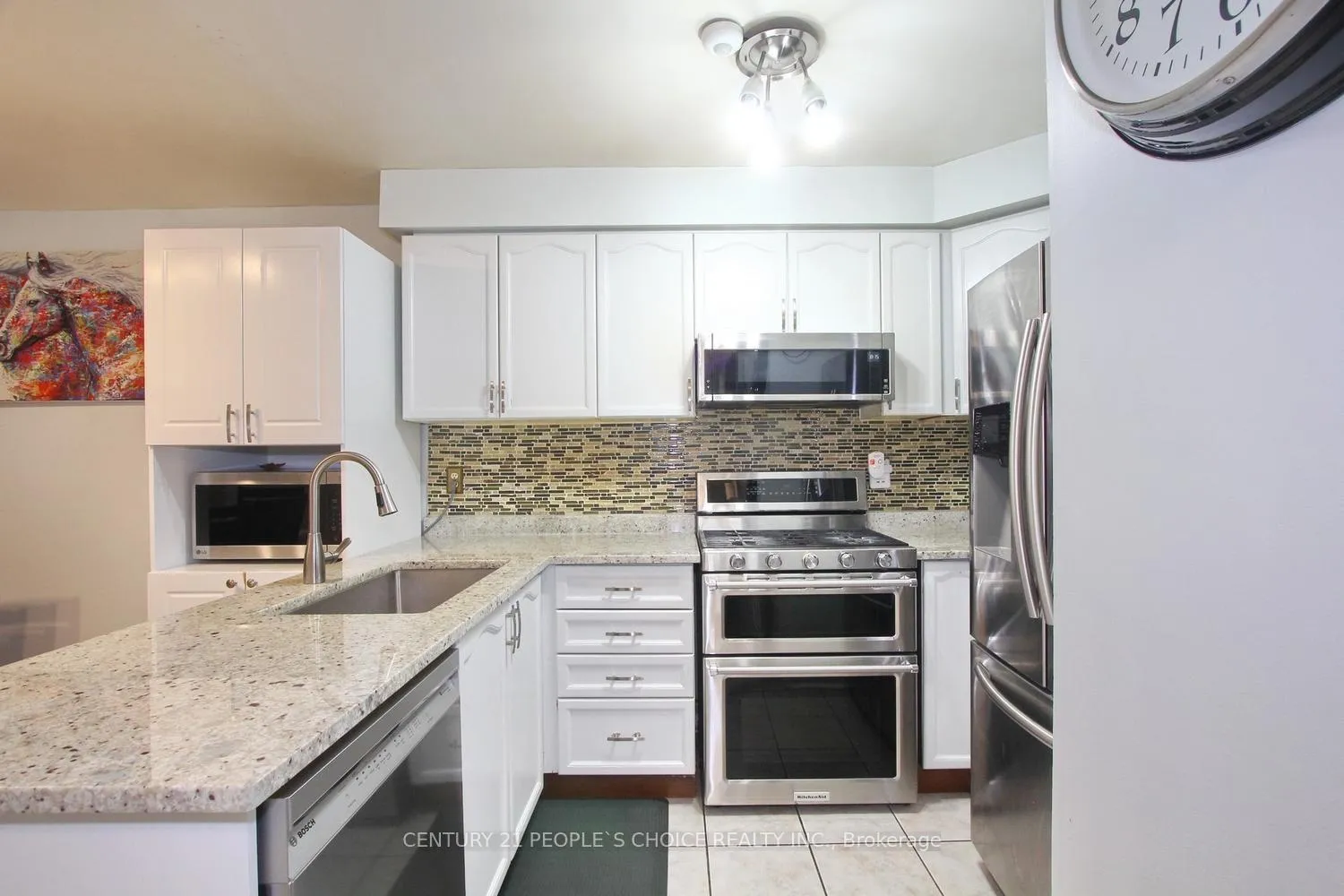 Photo 8 of 111 Dunlop Court, Brampton, Fletcher's Meadow — HOMEH