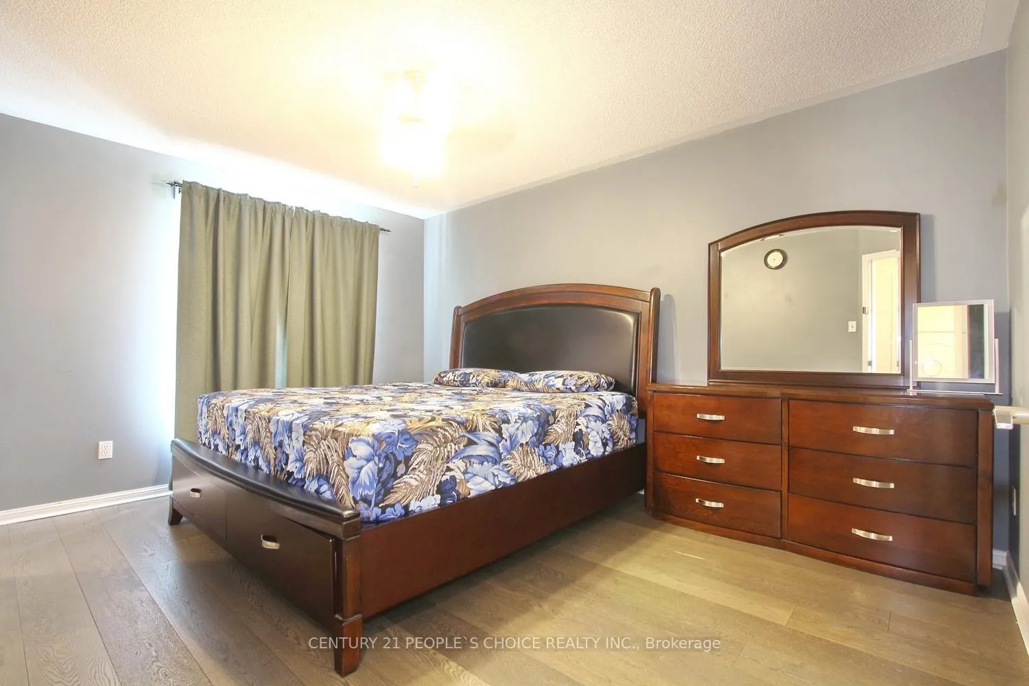 Photo 11 of 111 Dunlop Court, Brampton, Fletcher's Meadow — HOMEH
