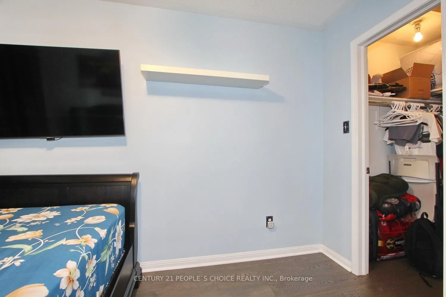 Photo 18 of 111 Dunlop Court, Brampton, Fletcher's Meadow — HOMEH