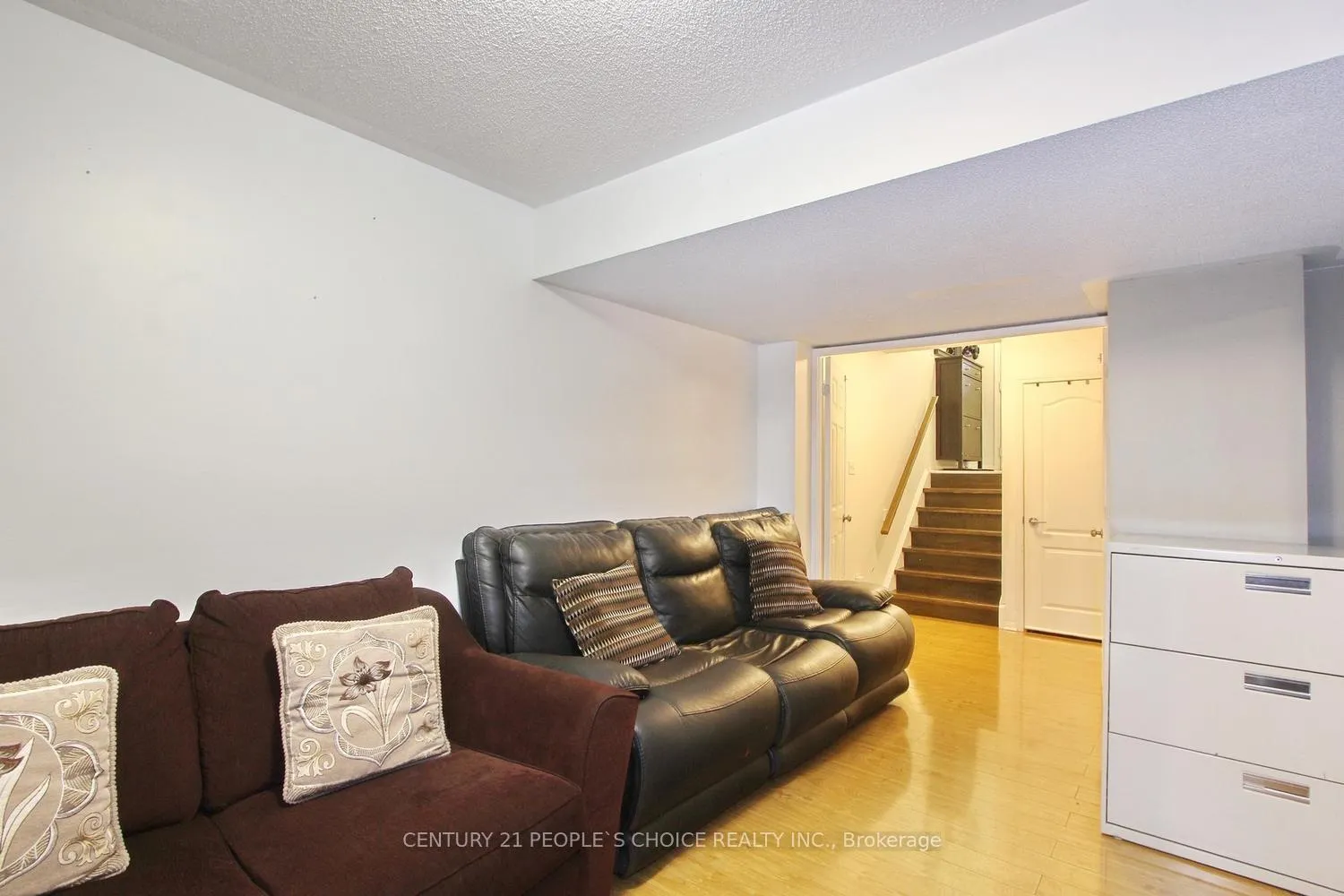 Photo 23 of 111 Dunlop Court, Brampton, Fletcher's Meadow — HOMEH