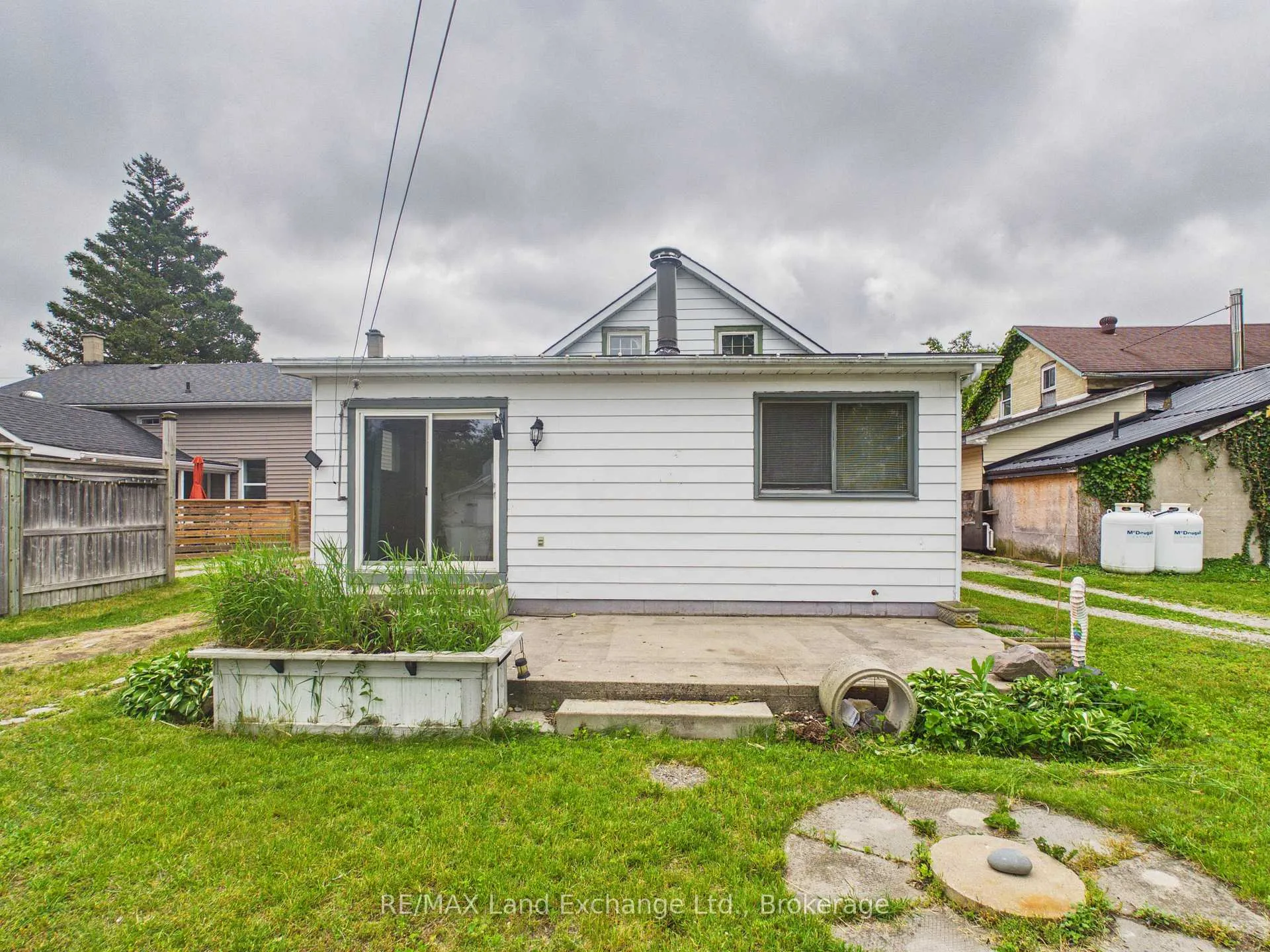 Photo 4 of 538 Queen Street, Kincardine — HOMEH